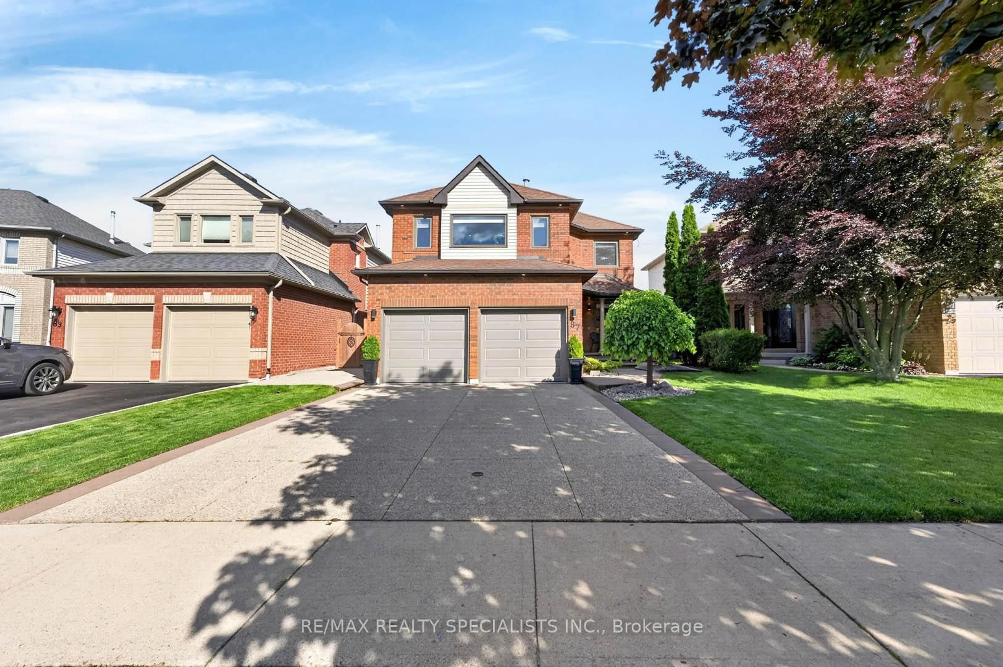 Home with brick exterior material, street for 87 Chatsworth Cres, Hamilton Ontario L8B 0N7