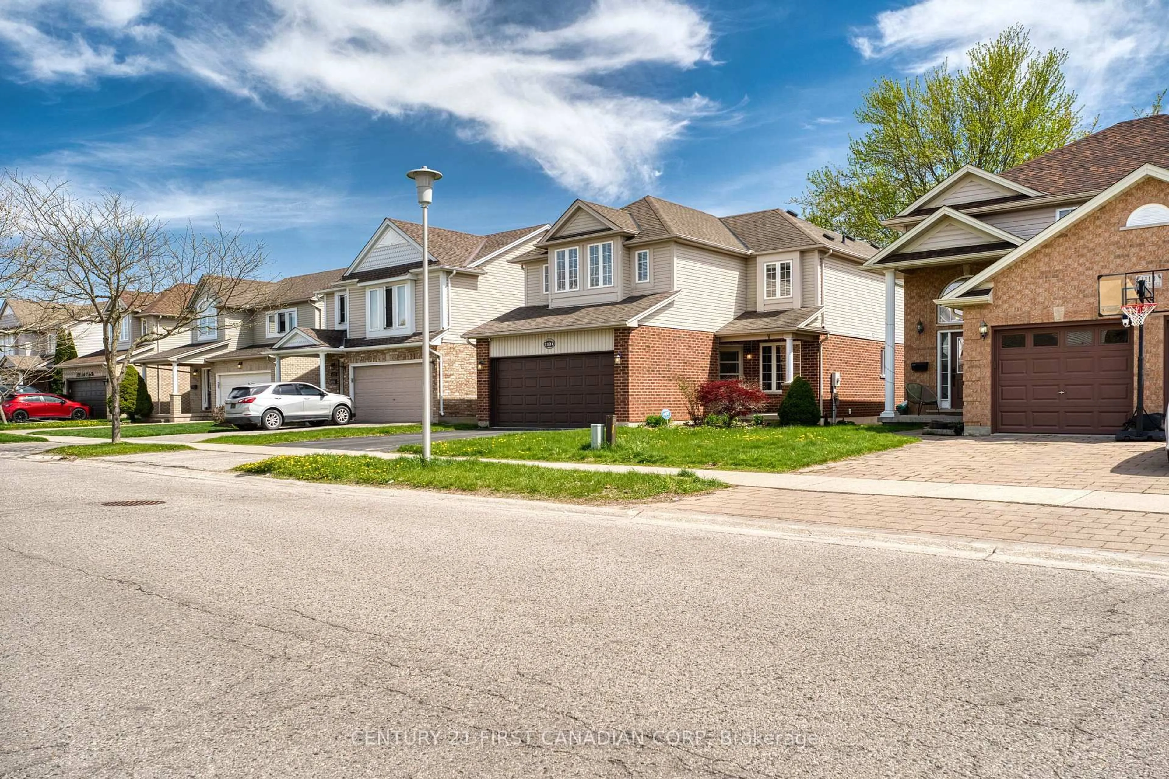 Unknown for 1121 South Wenige Dr, London North Ontario N5X 4G5