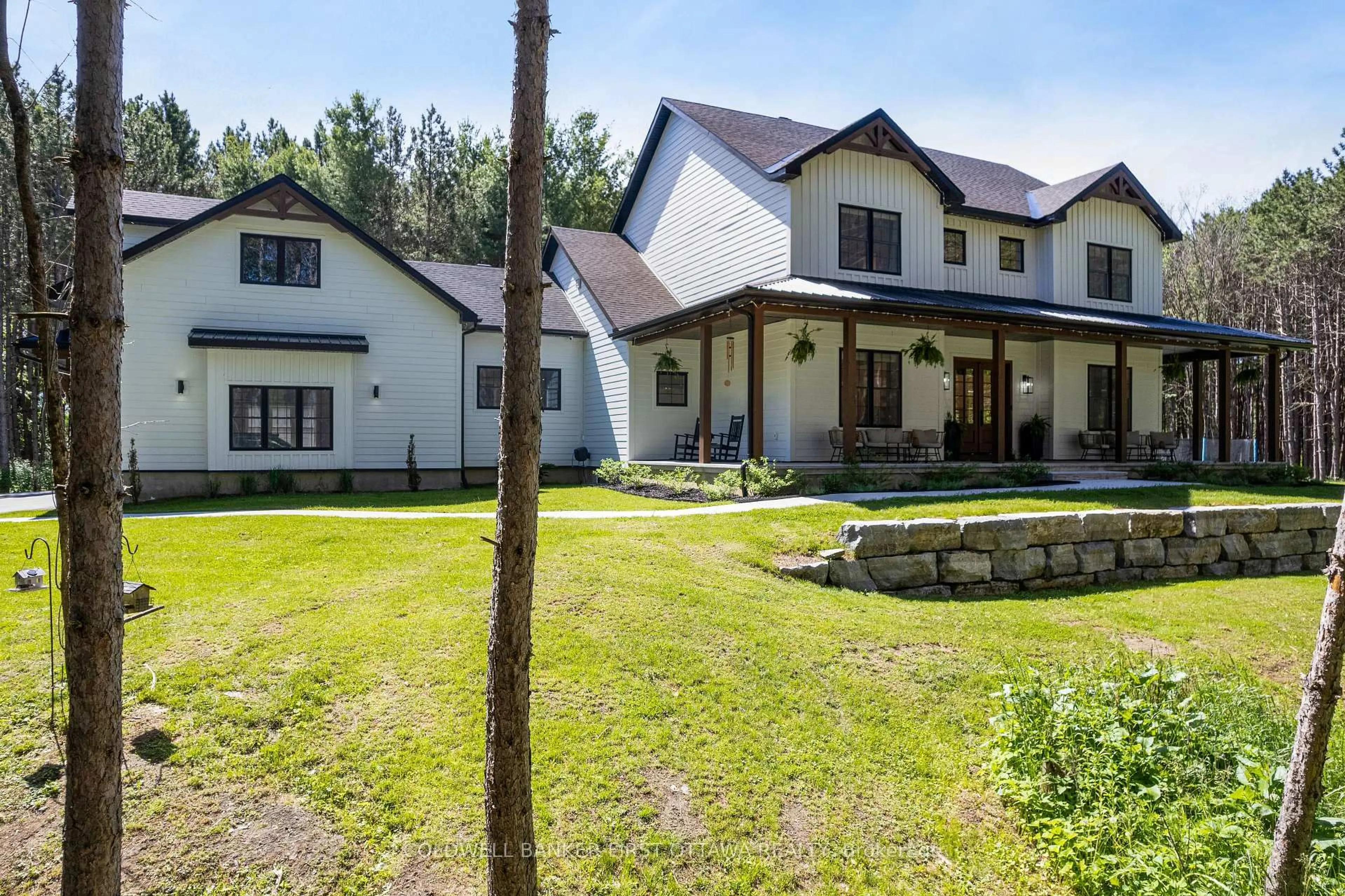 Patio, unknown for 793 Powers Rd, Perth Ontario K7H 3C5