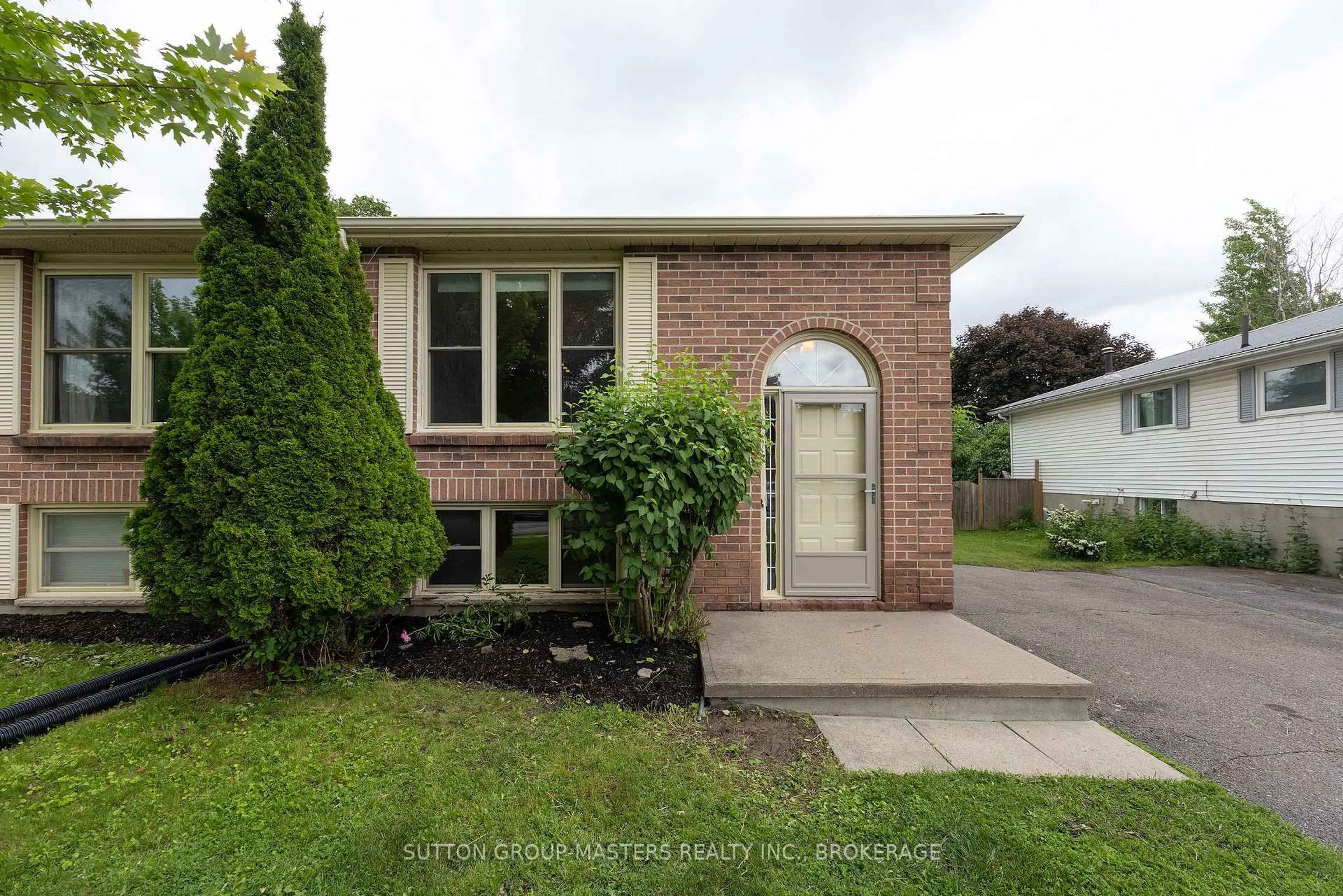 Home with brick exterior material, street for 280 Owens Cres, Kingston Ontario K7M 8H6