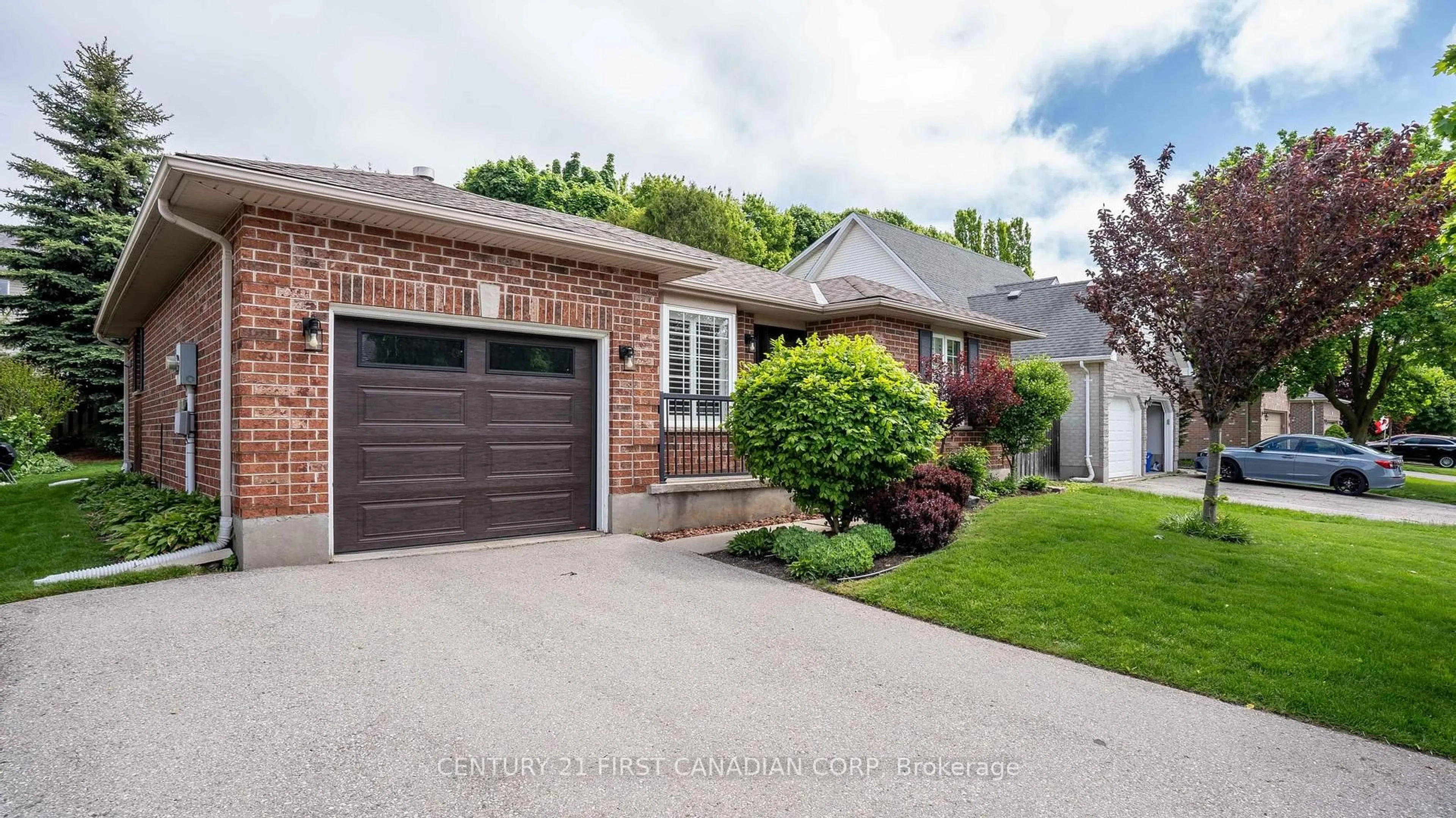 Home with brick exterior material, street for 839 Guildwood Blvd, London North Ontario N6H 5E4