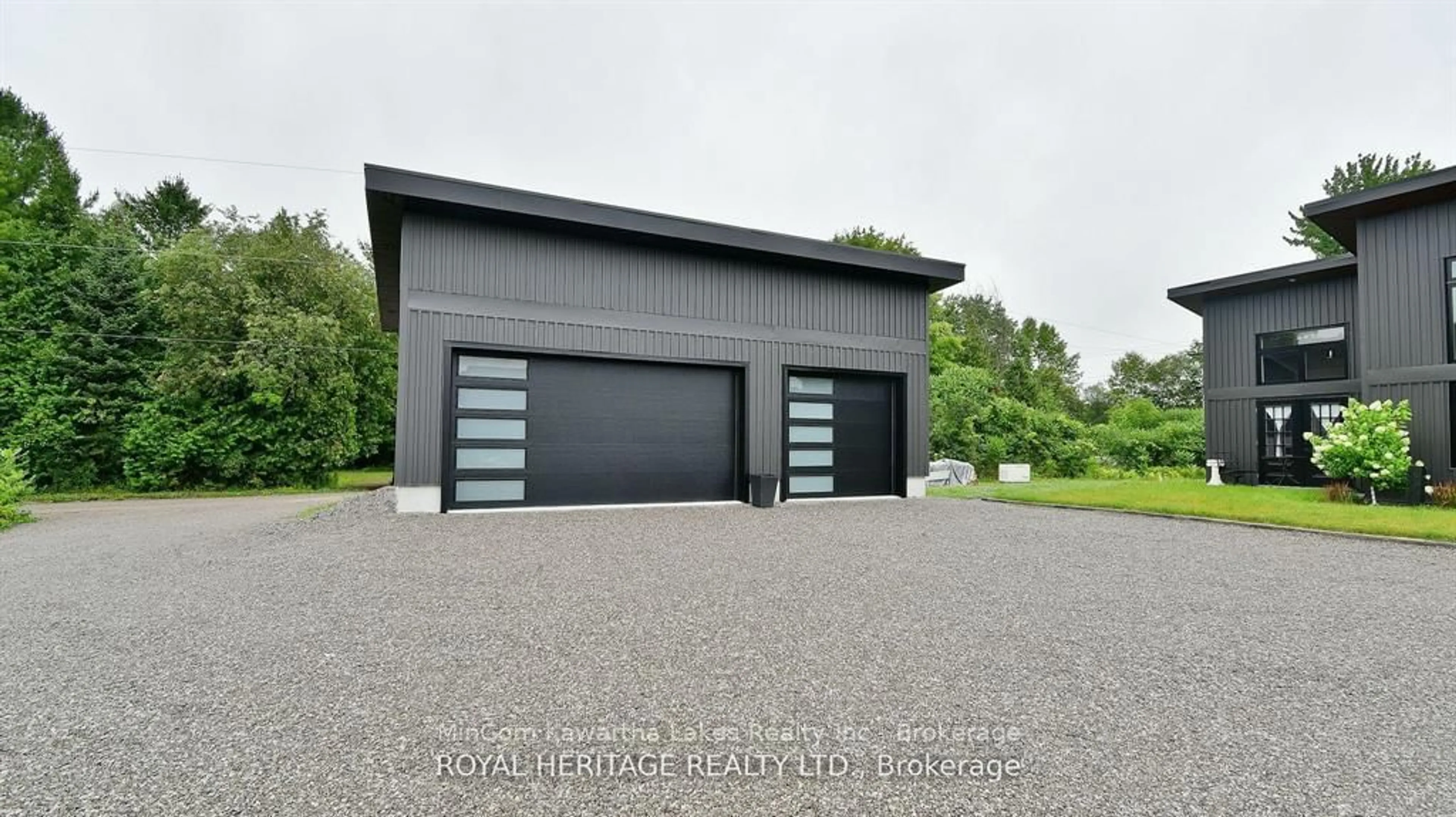 Indoor garage for 9 Hunts Line Rd, Trent Lakes Ontario K0L 1J0