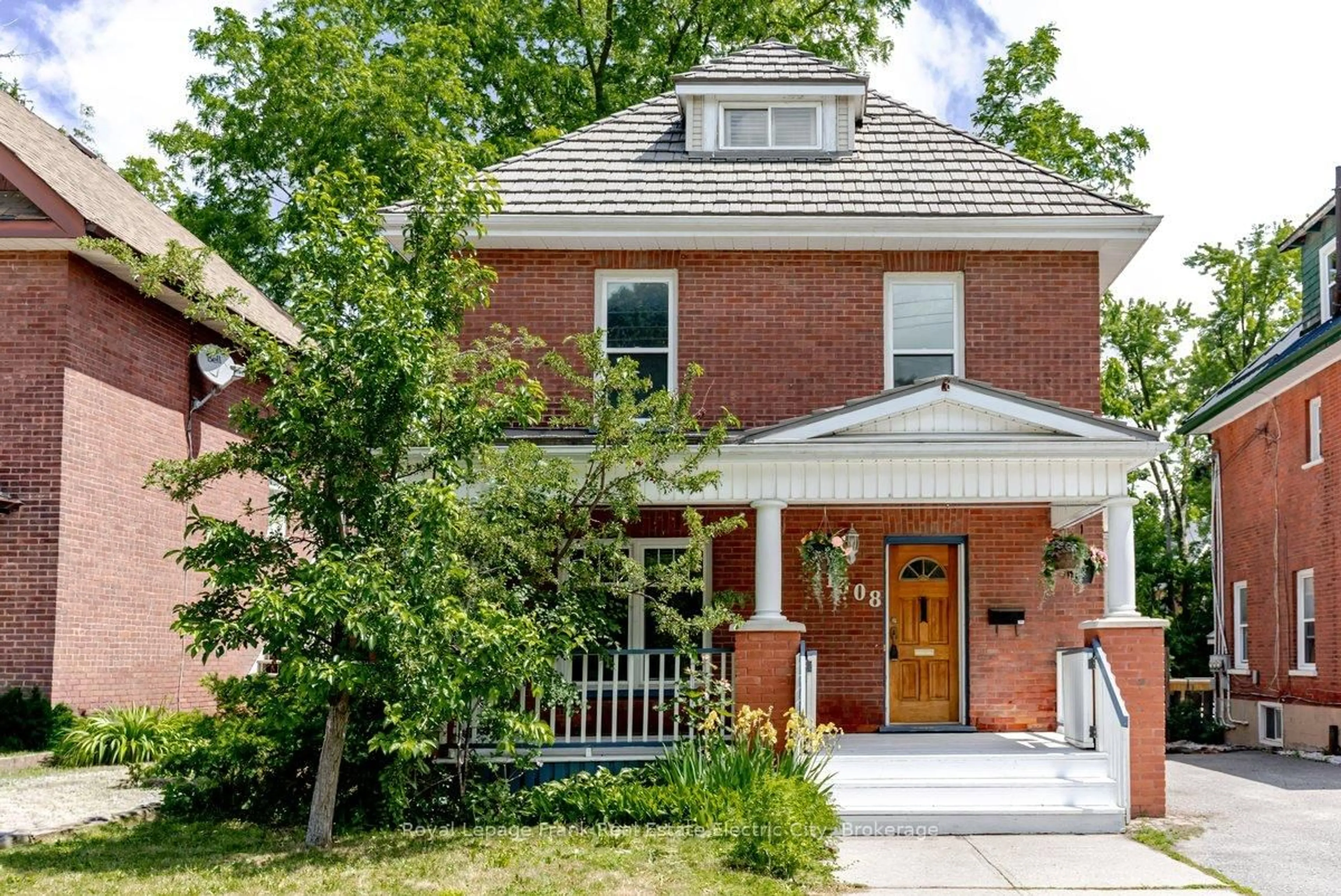 Home with brick exterior material, street for 1308 Monaghan Rd, Peterborough Ontario K9J 5M1