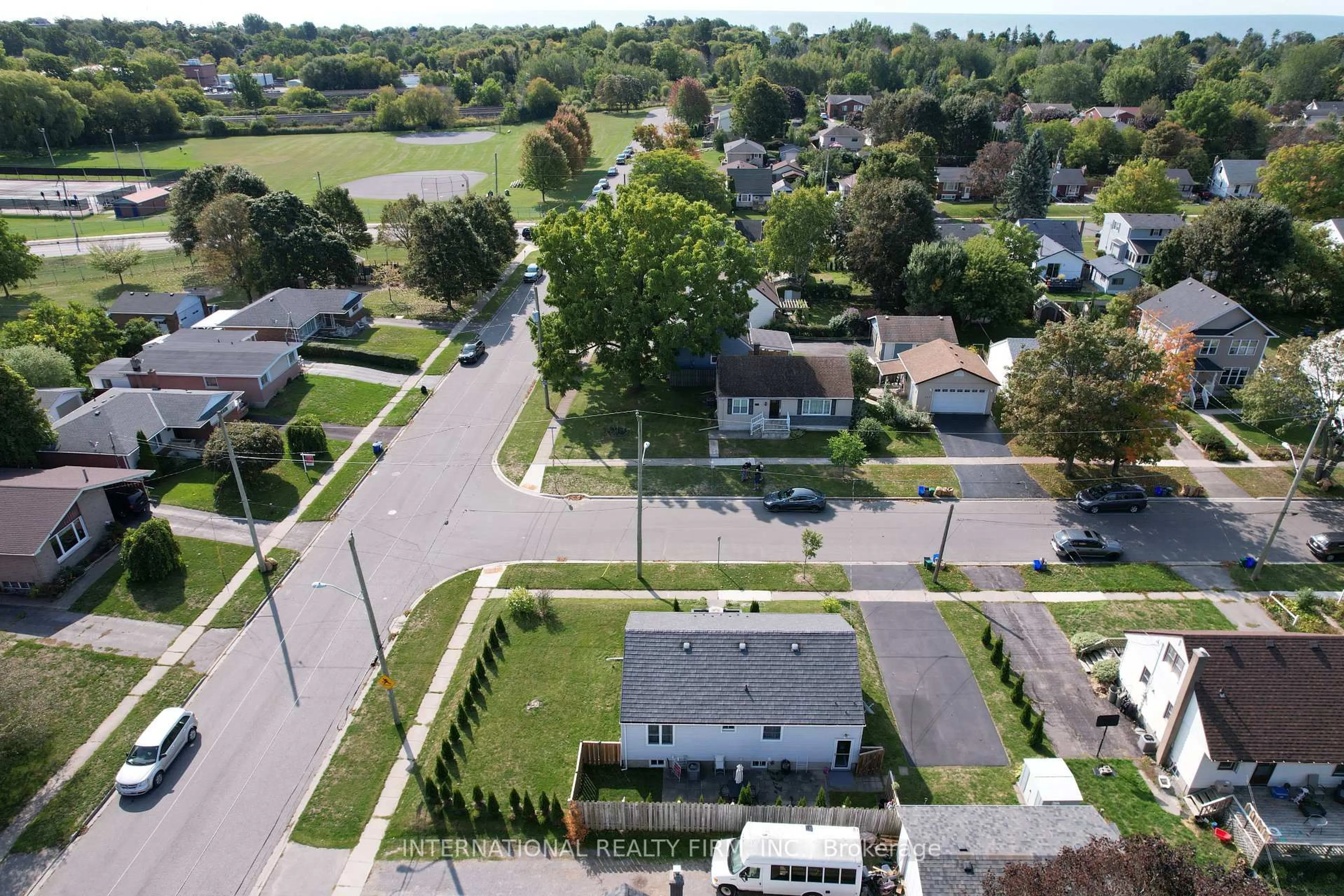 A pic from outside/outdoor area/front of a property/back of a property/a pic from drone, street for 446 Harden Cres, Cobourg Ontario K9A 1Z9