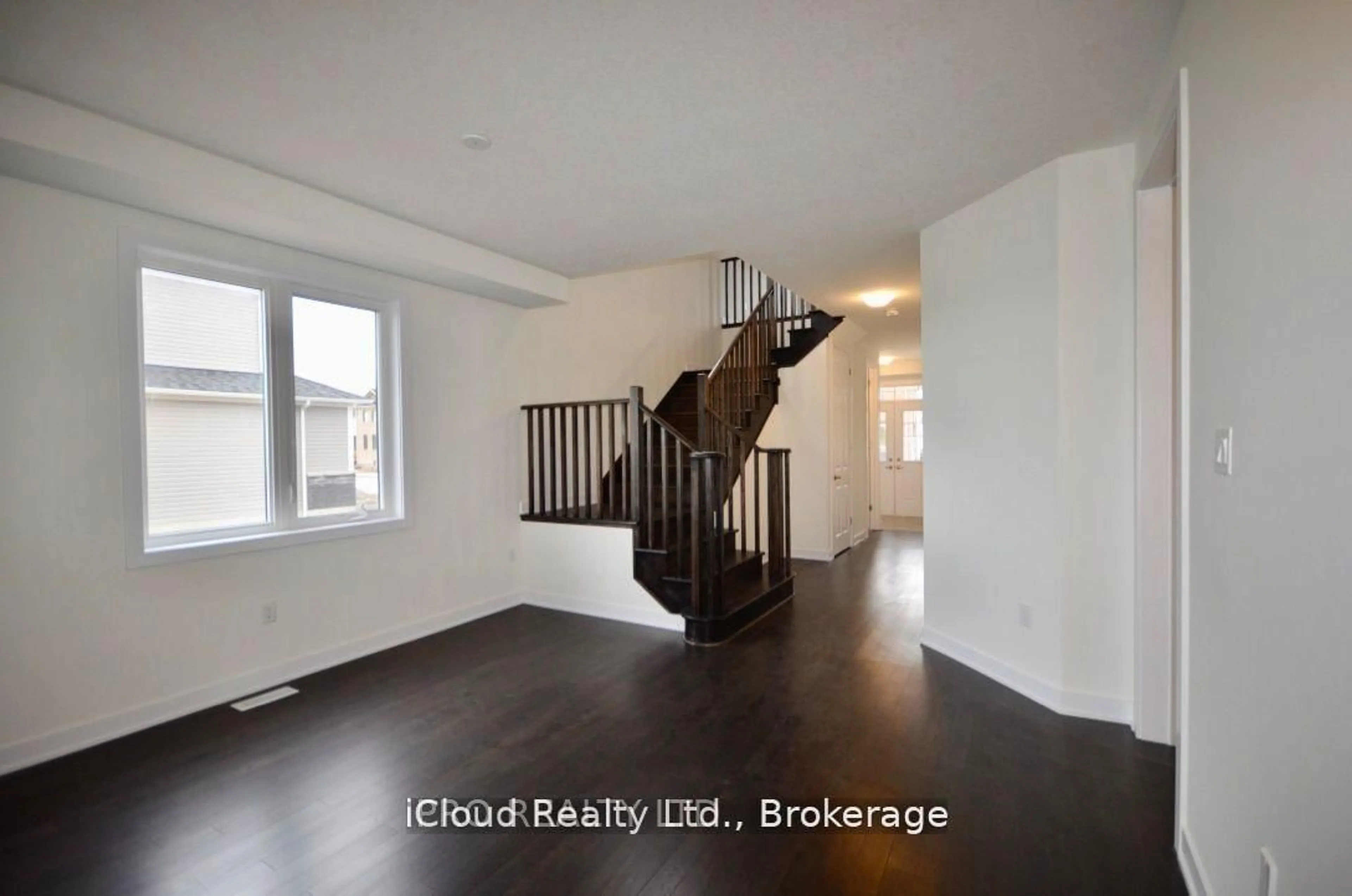 A pic of a room for 166 Aviron Cres, Welland Ontario L3B 5K5