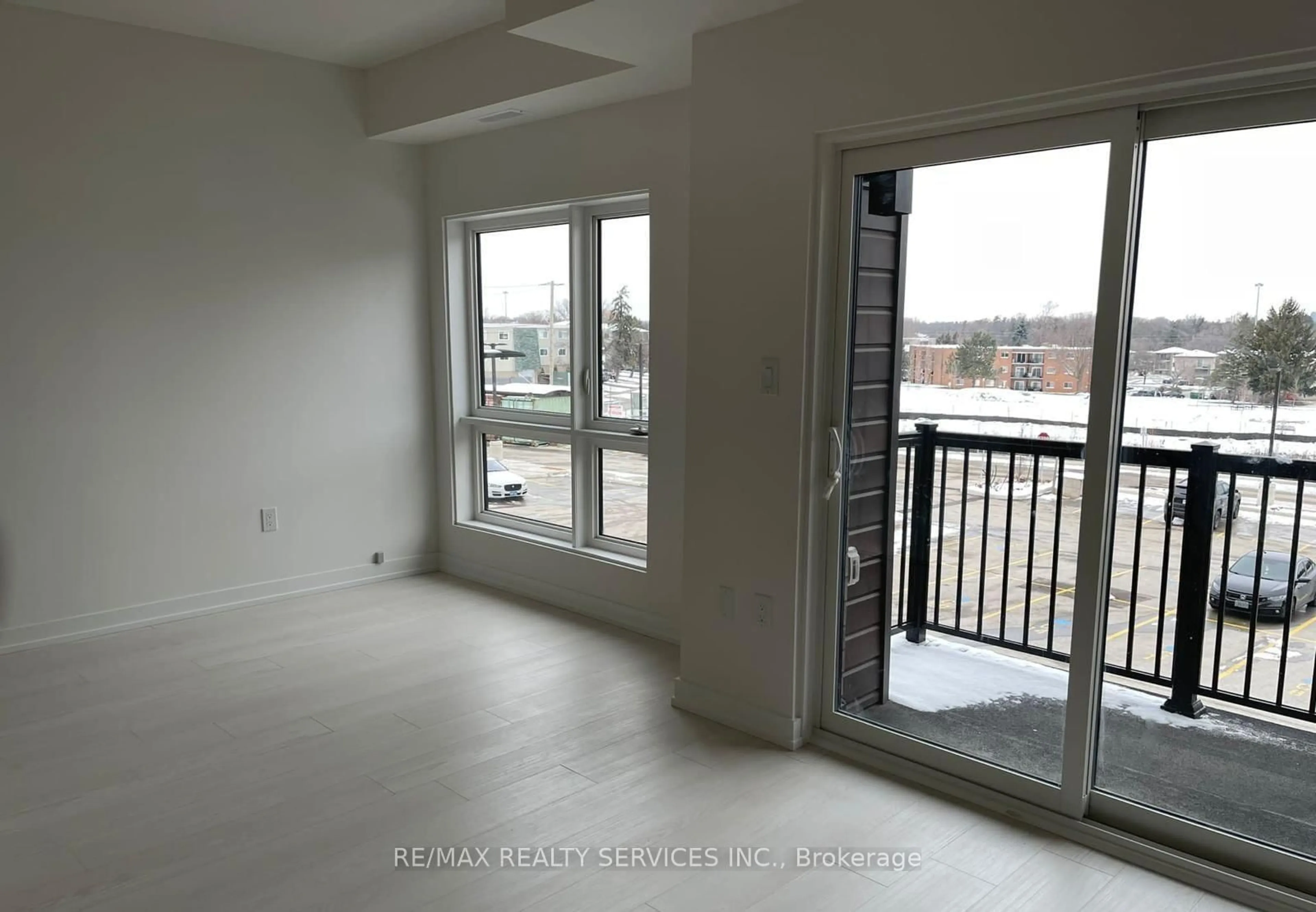 A pic of a room for 10 PALACE St #C11, Kitchener Ontario N2E 0J3