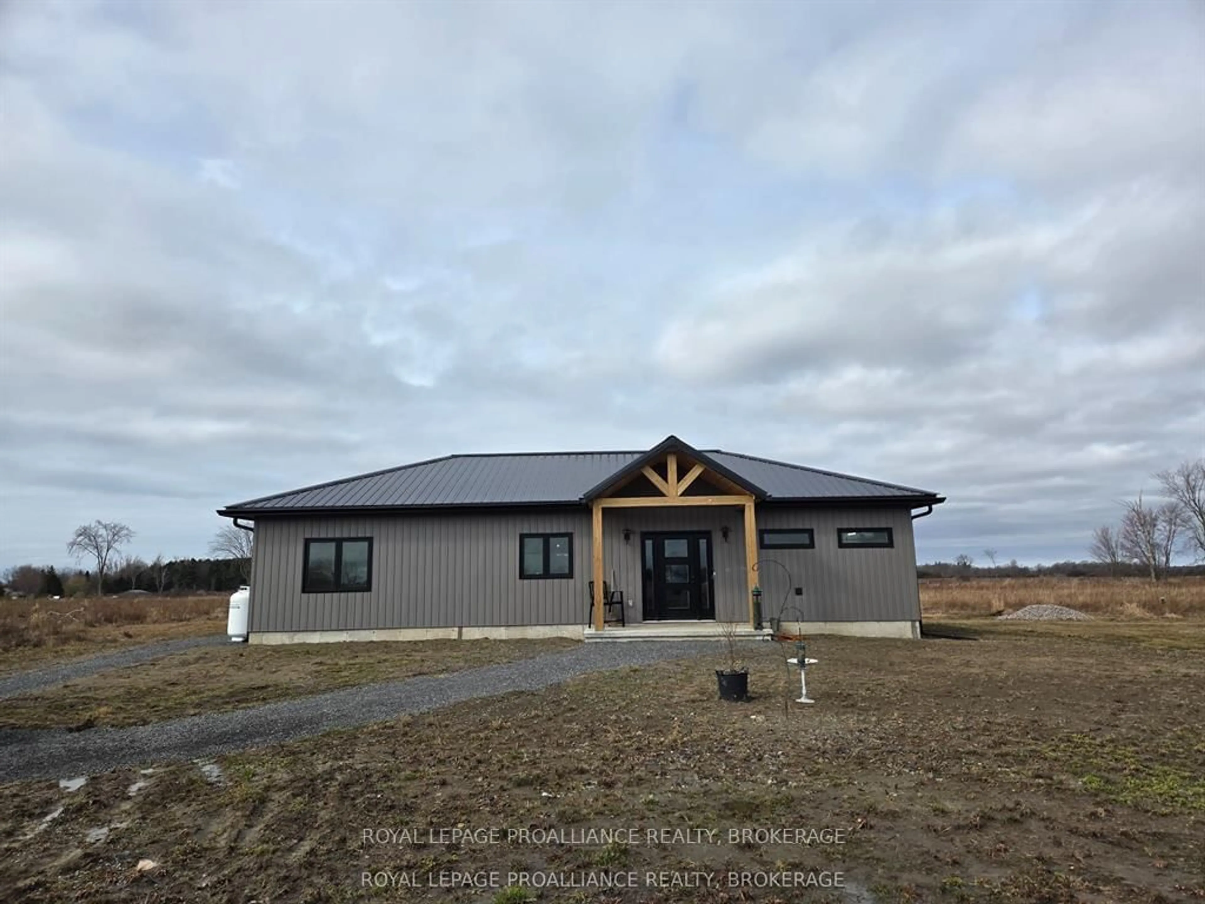 Unknown for 292 Kyes Rd, Front of Leeds & Seeleys Bay Ontario K0E 1L0