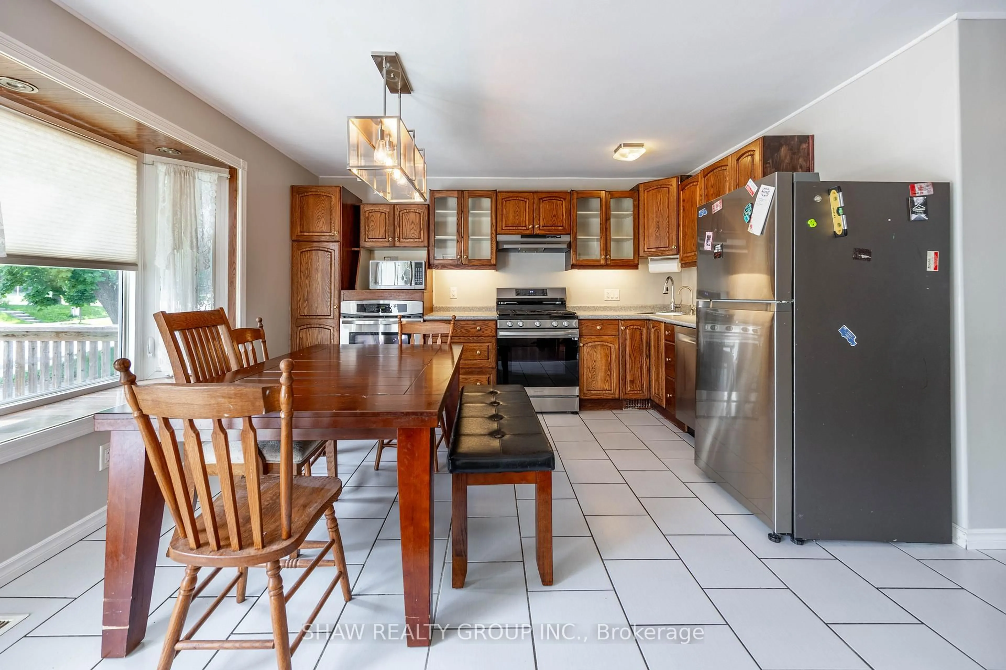 Open concept kitchen, ceramic/tile floor for 690 Guelph St, Kitchener Ontario N2H 5Y9
