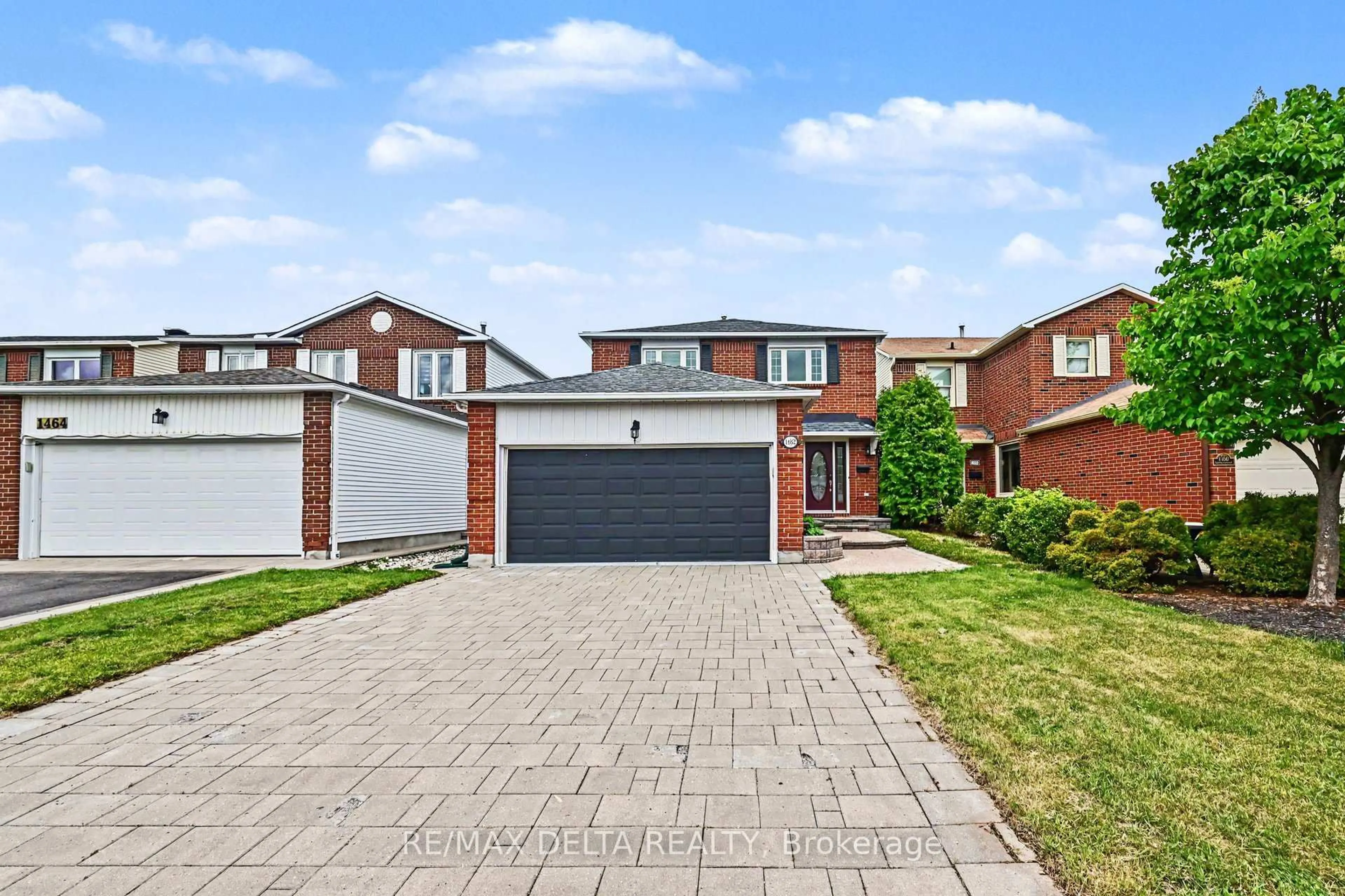 Home with brick exterior material, street for 1462 Laurin Cres, Ottawa Ontario K1E 3G7