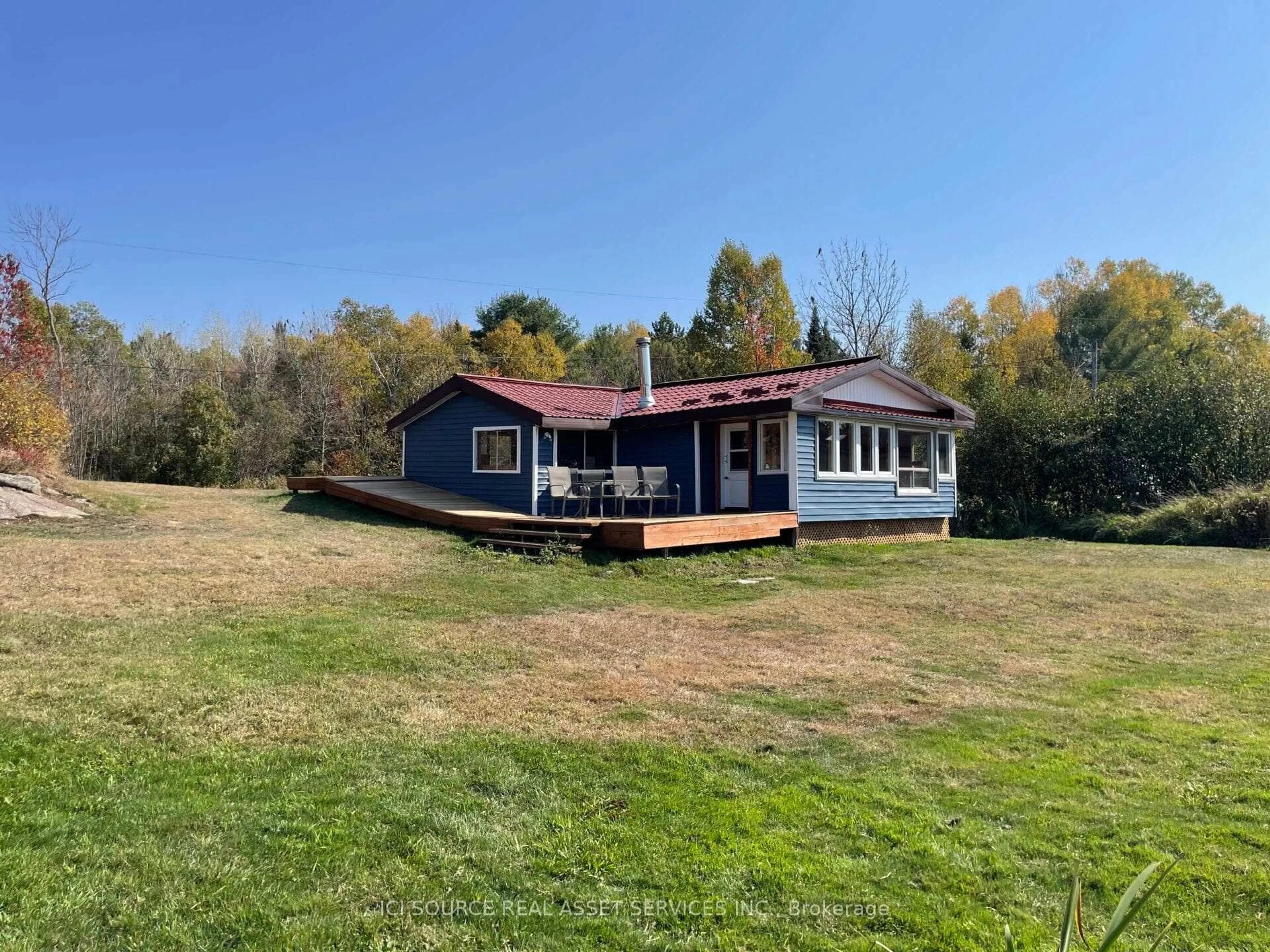 A pic from outside/outdoor area/front of a property/back of a property/a pic from drone, water/lake/river/ocean view for 596C Ham Lake Rd, Killarney Ontario P0M 1A0