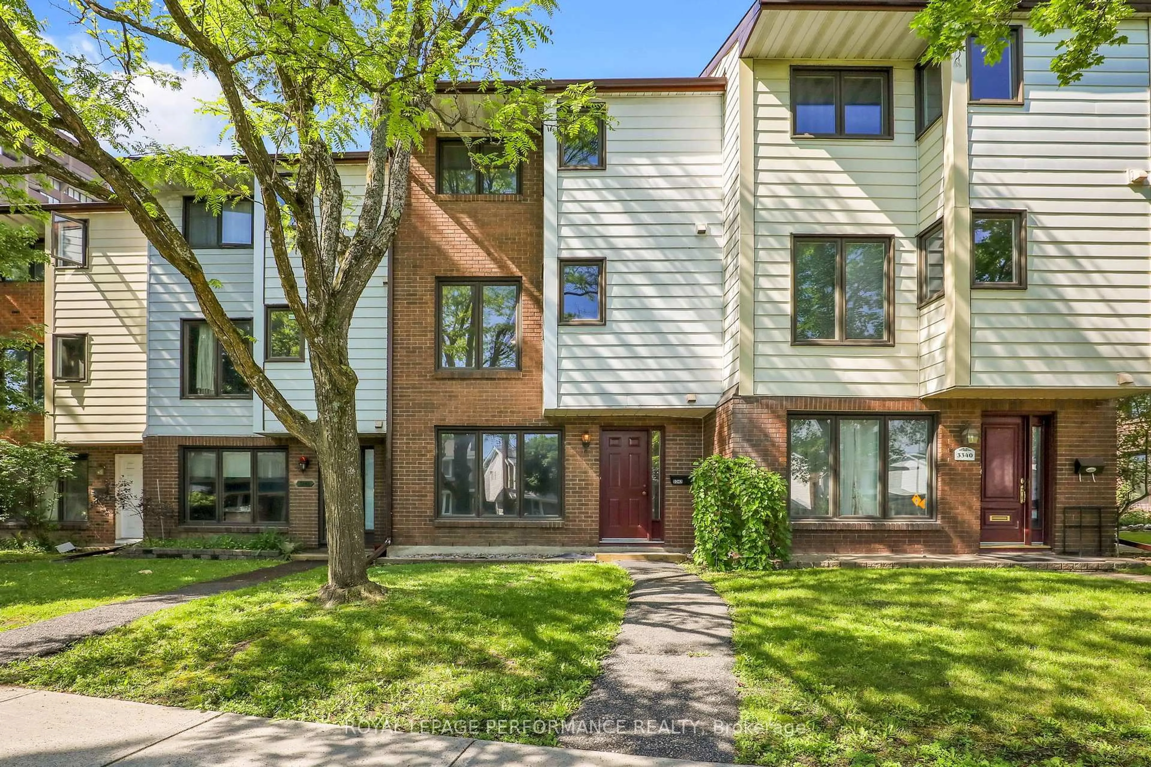 Unknown for 3342 Southgate Rd #10, Ottawa Ontario K1V 9P8