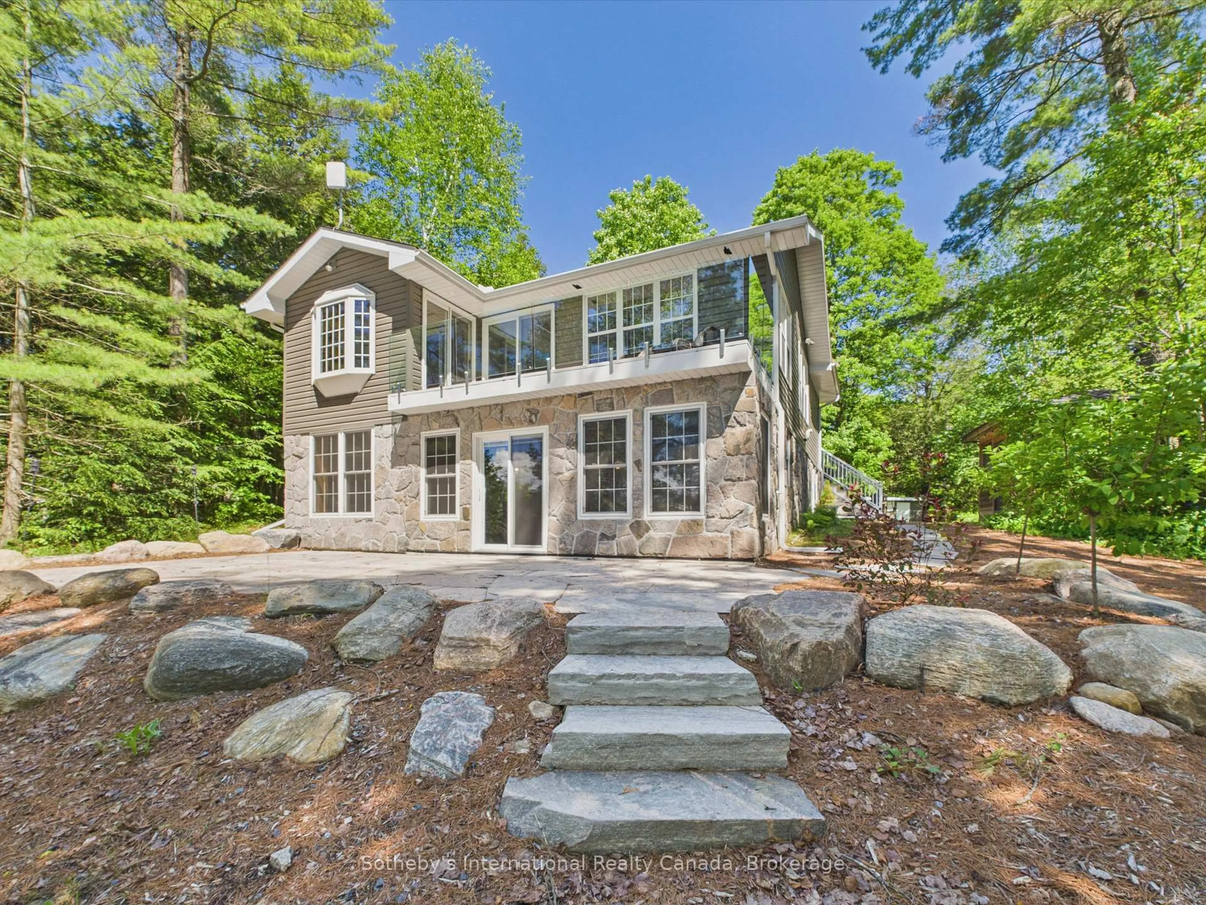 Home with brick exterior material, water/lake/river/ocean view for 223 10th Concession, Seguin Ontario P2A 2W8