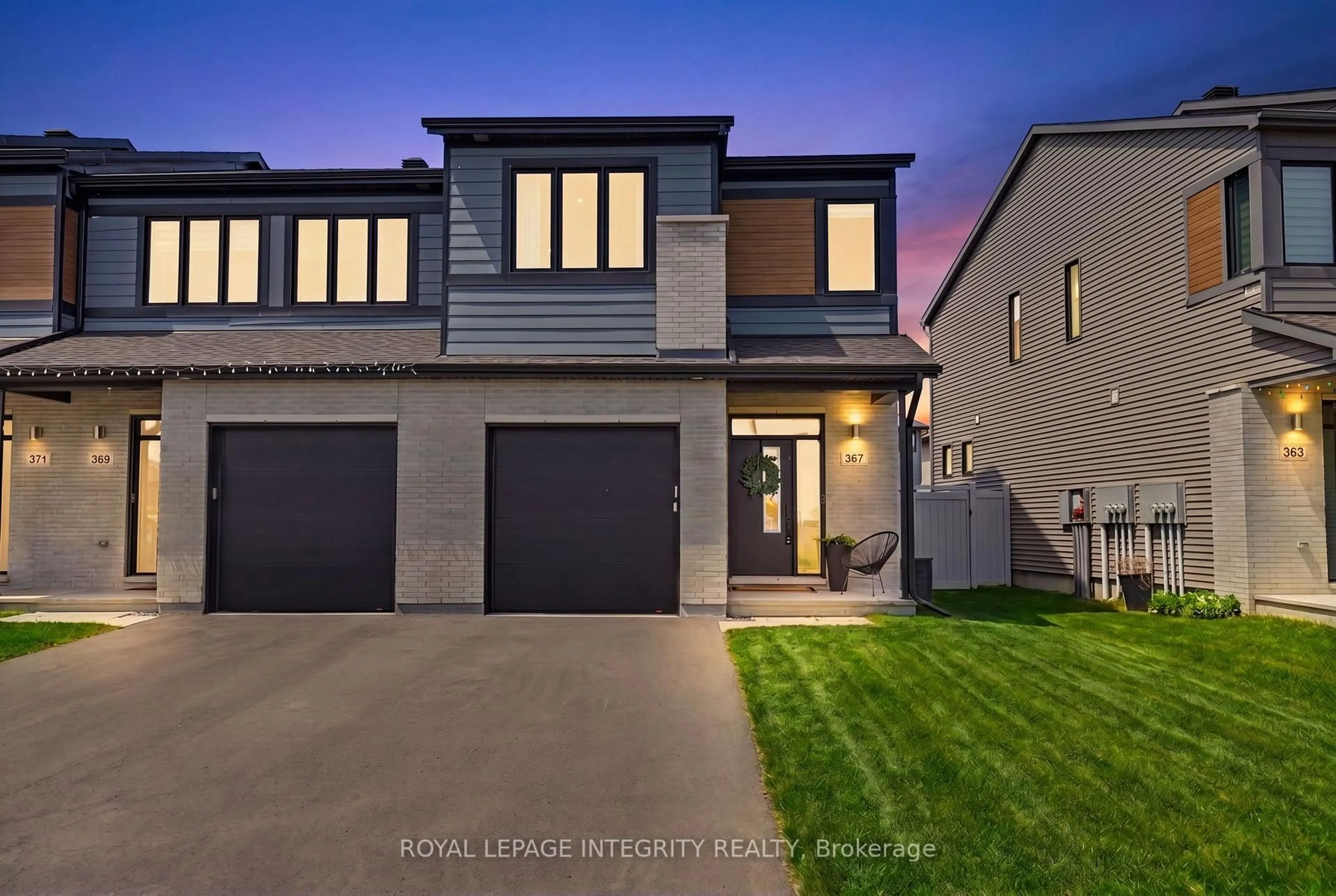 Home with vinyl exterior material, street for 367 Cope Dr, Ottawa Ontario K2V 0P7