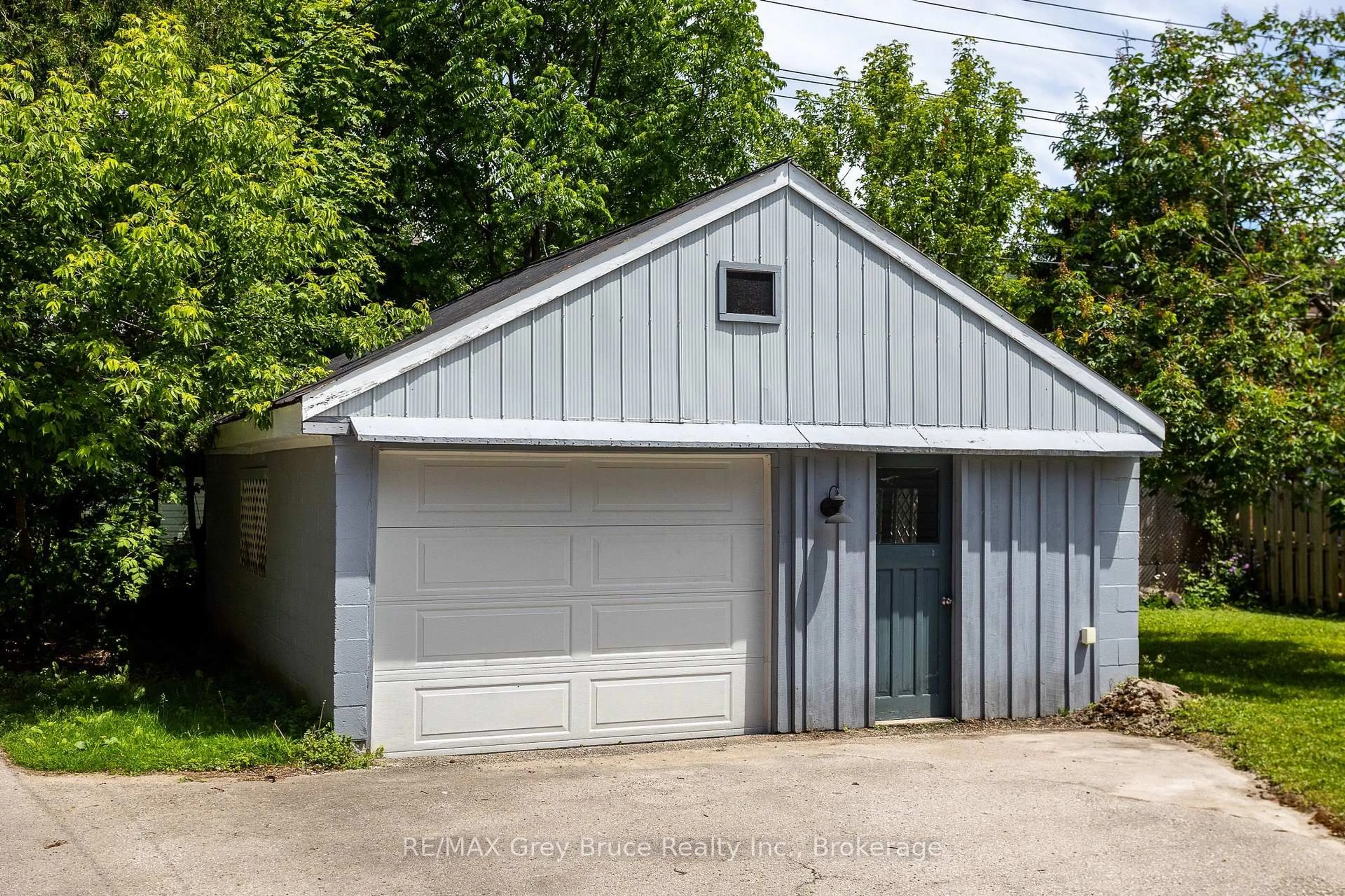 Shed for 177 2nd Ave, Arran-Elderslie Ontario N0G 1L0