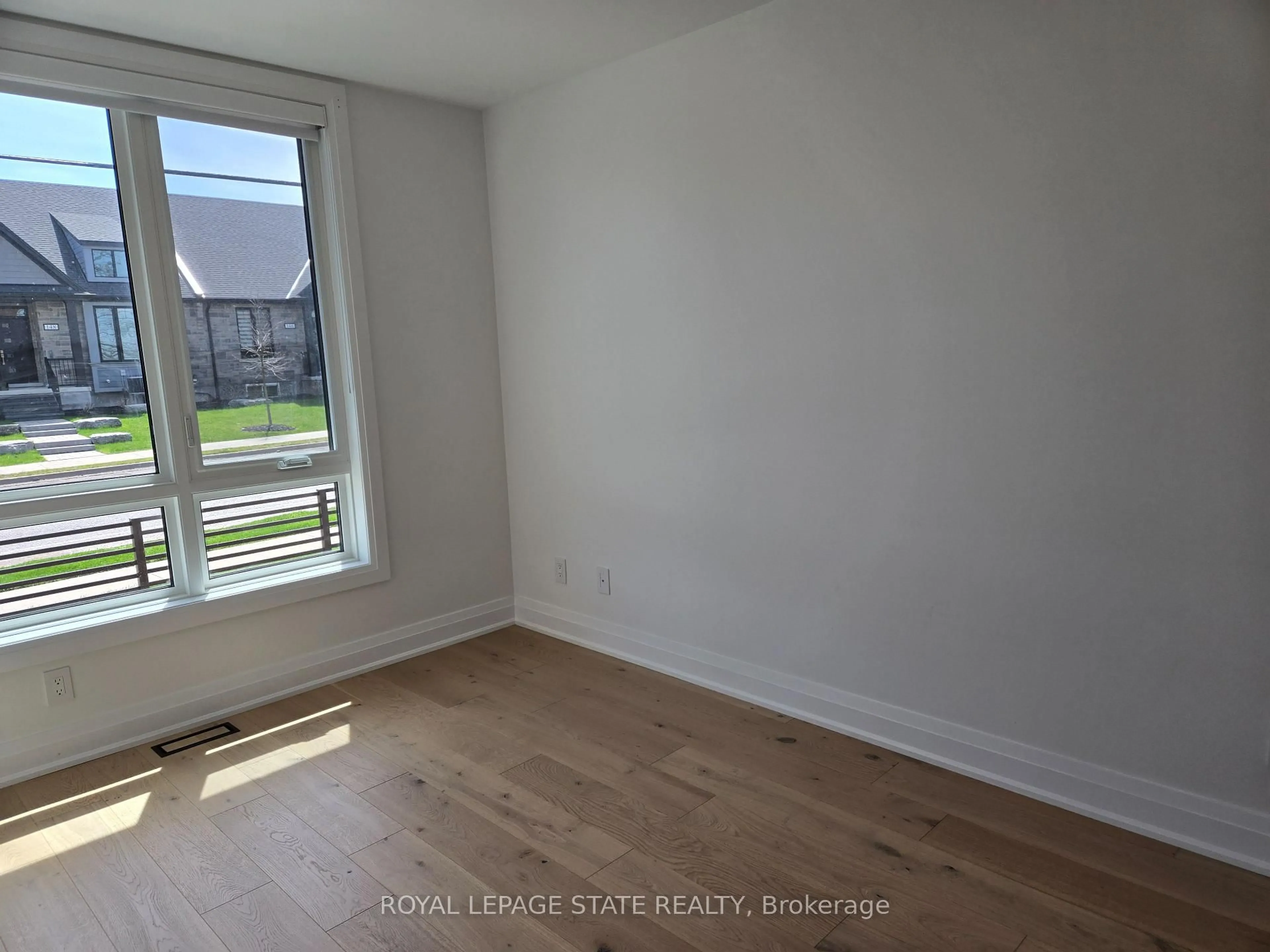 A pic of a room for 151C Port Robinson Rd, Pelham Ontario L0S 1E6