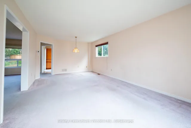 949 Cornell Cres, Cobourg 4