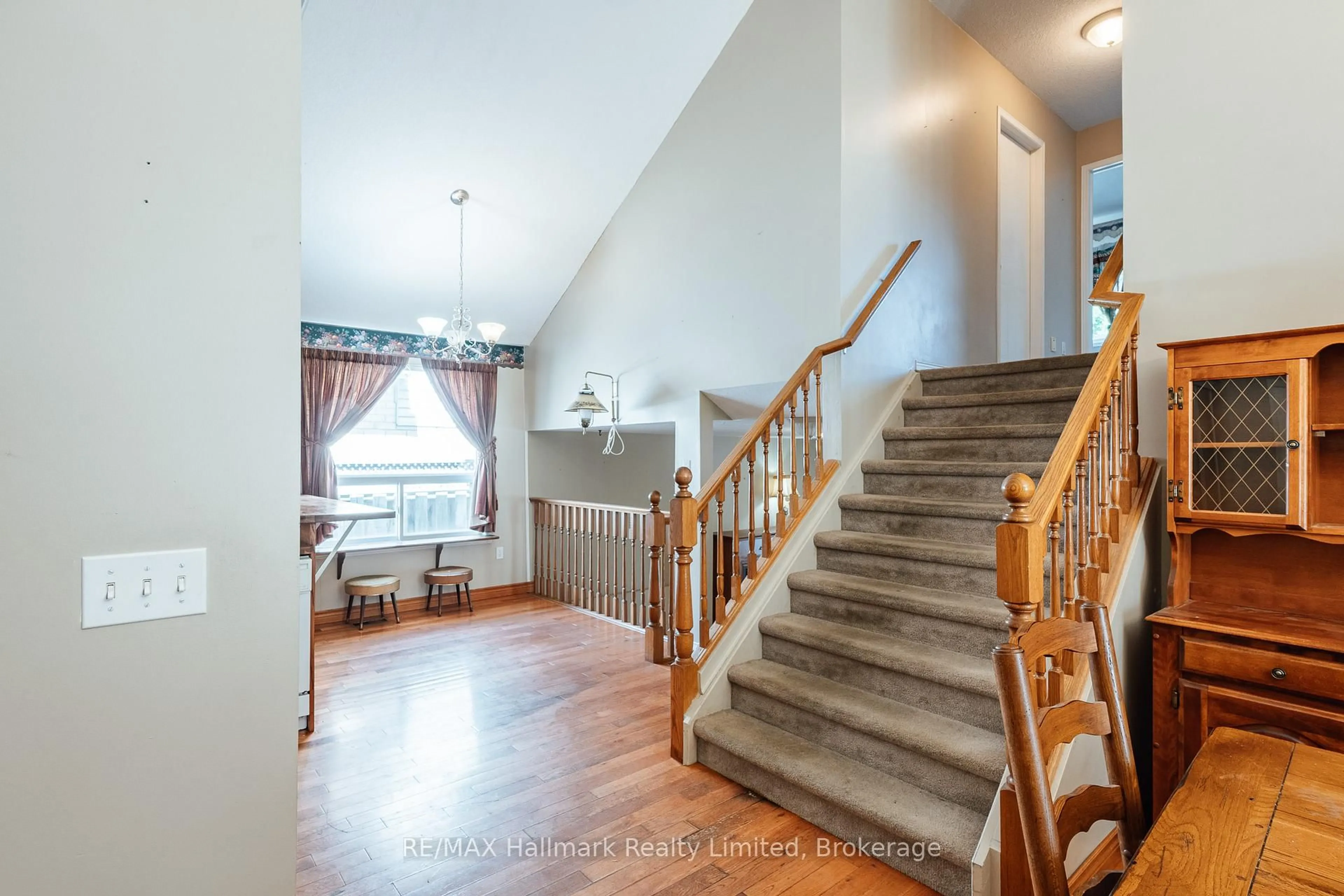 Unknown for 389 Starwood Dr, Guelph Ontario N1E 7A3
