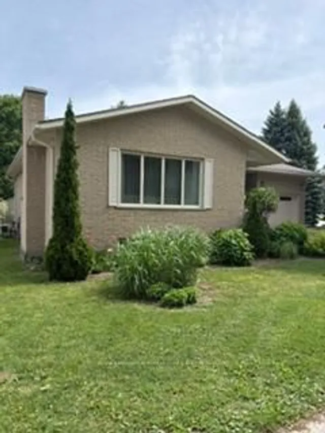 579 Peirson Ave, Saugeen Shores 3