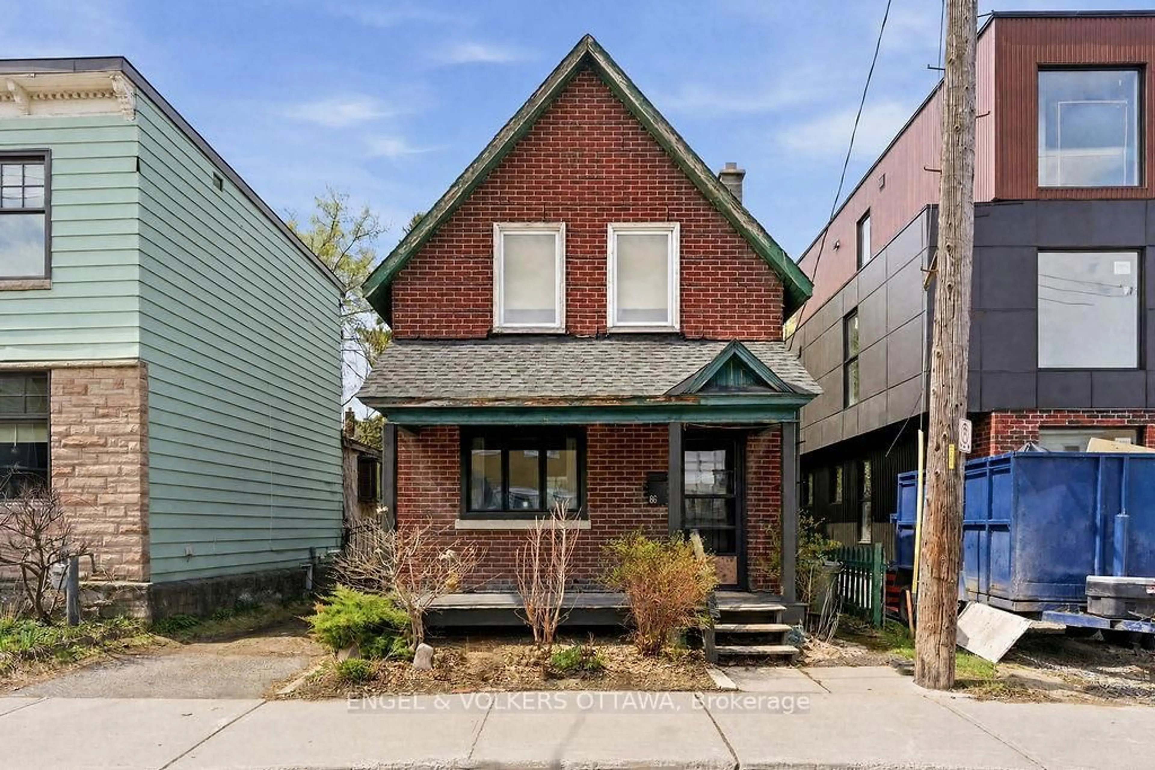 Home with brick exterior material, street for 86 Pinhey St, Ottawa Ontario K1Y 1T4