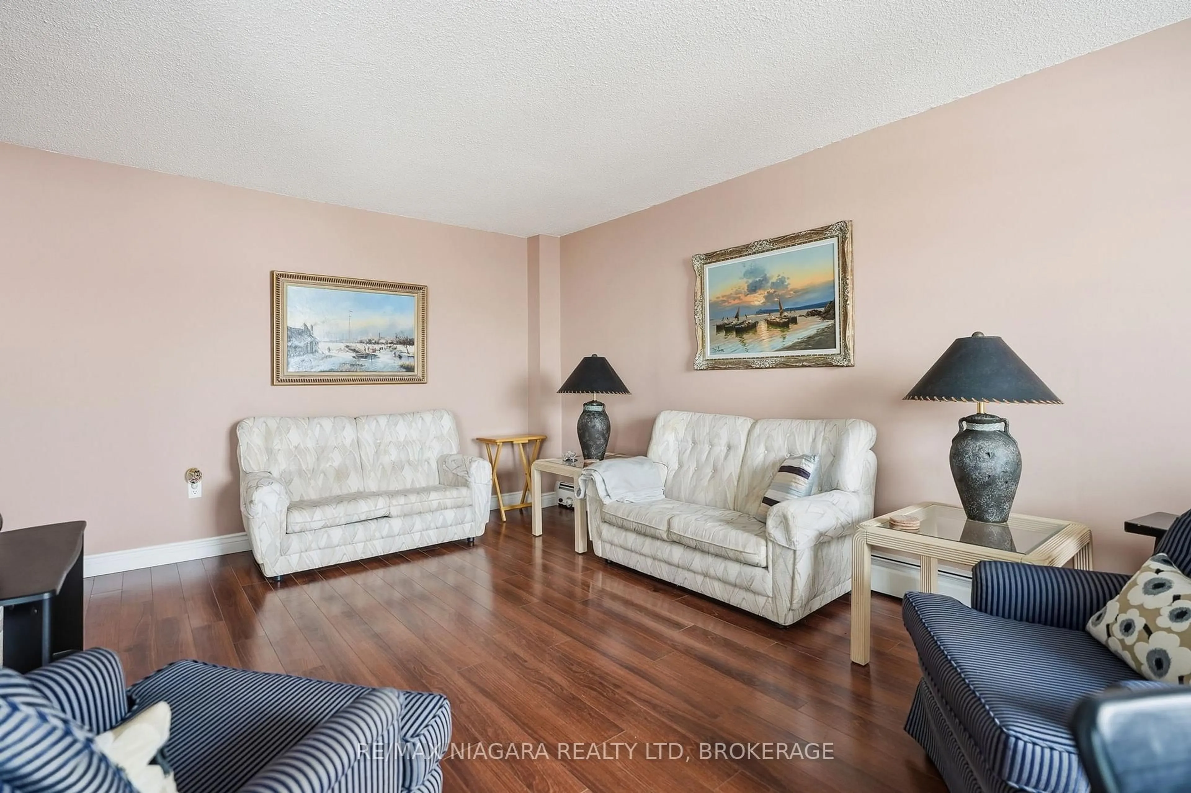 Living room with furniture, unknown for 6390 Huggins St #601, Niagara Falls Ontario L2J 1H1
