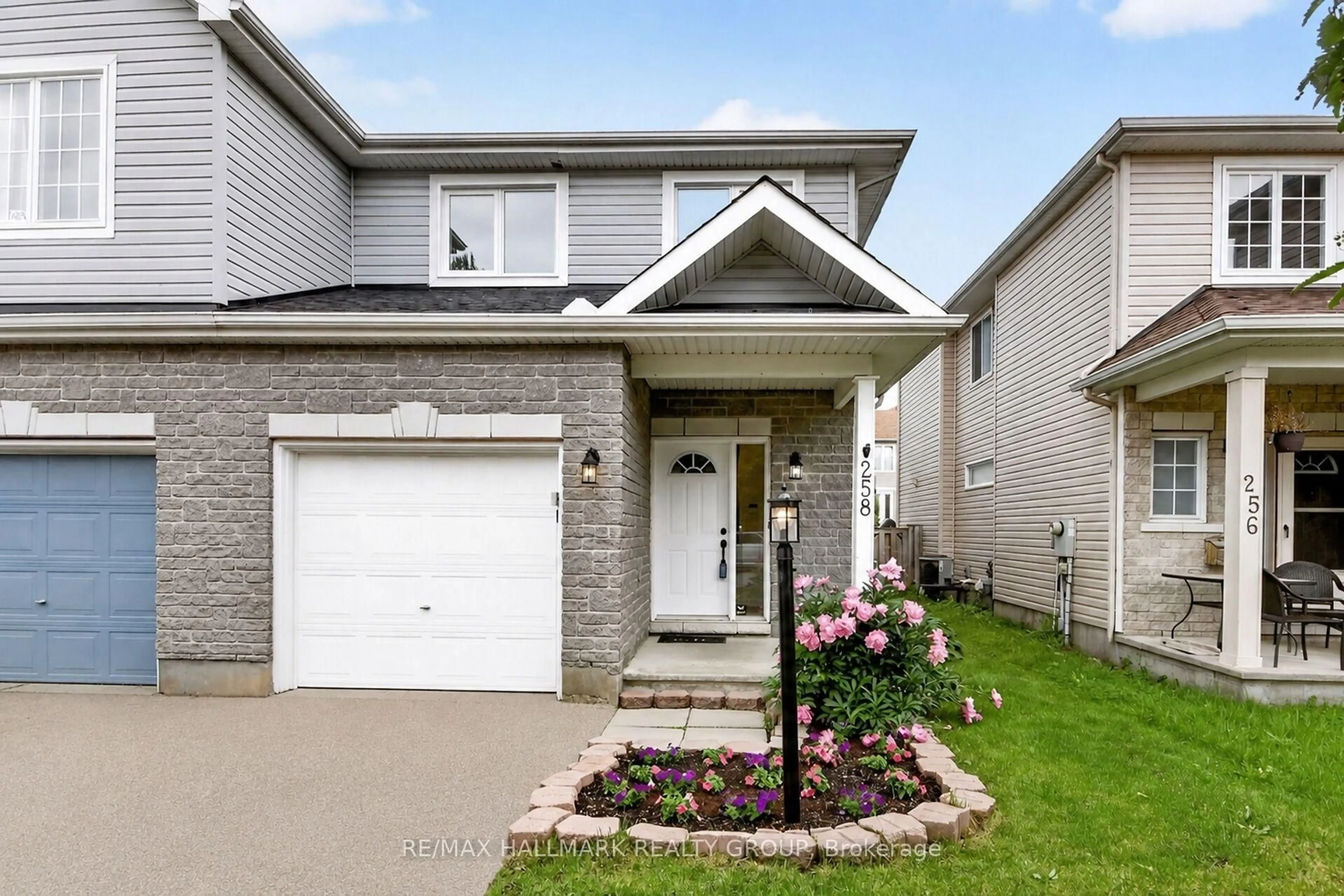 Unknown for 258 Deerfox Dr, Ottawa Ontario K2J 4Z2