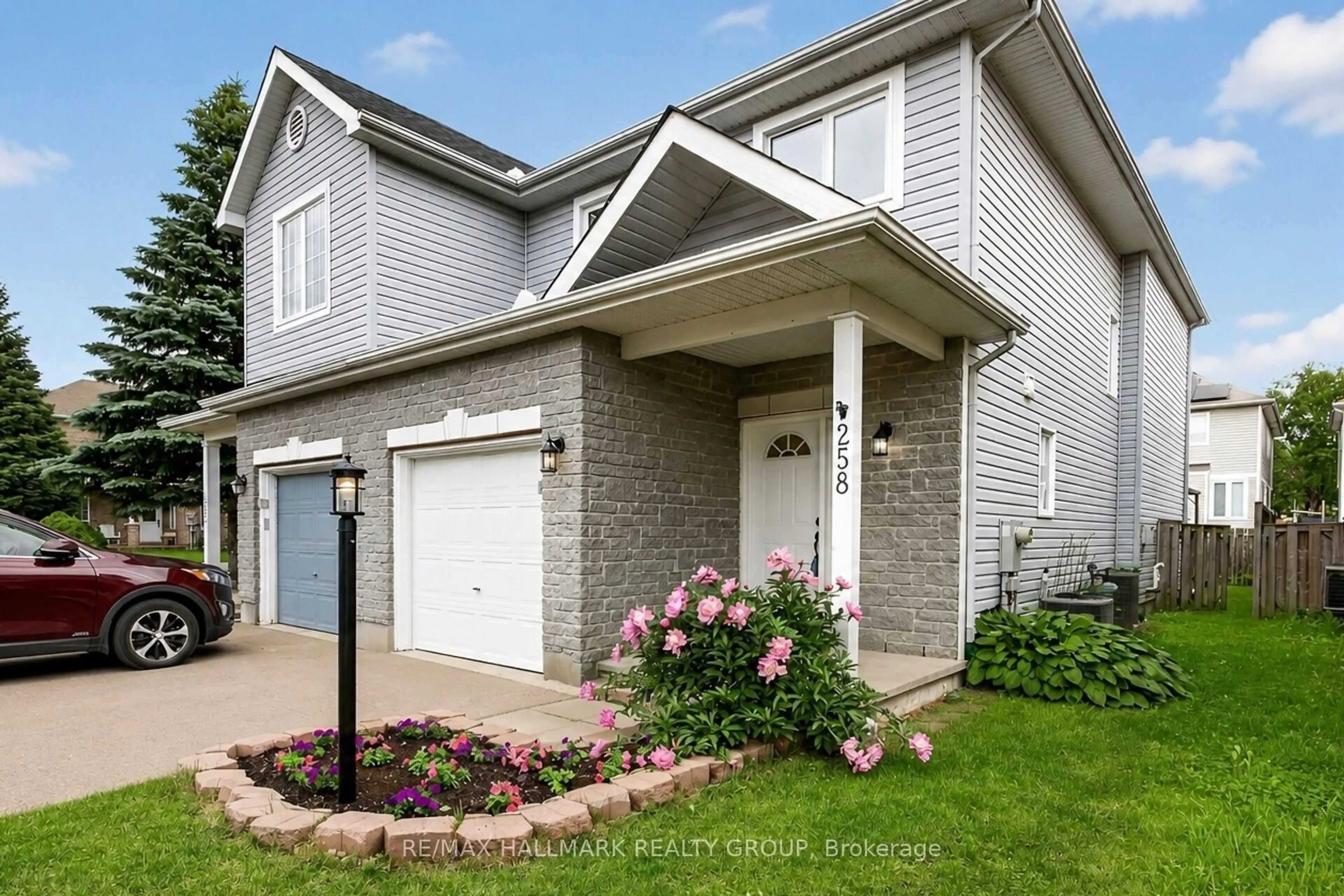 Unknown for 258 Deerfox Dr, Ottawa Ontario K2J 4Z2