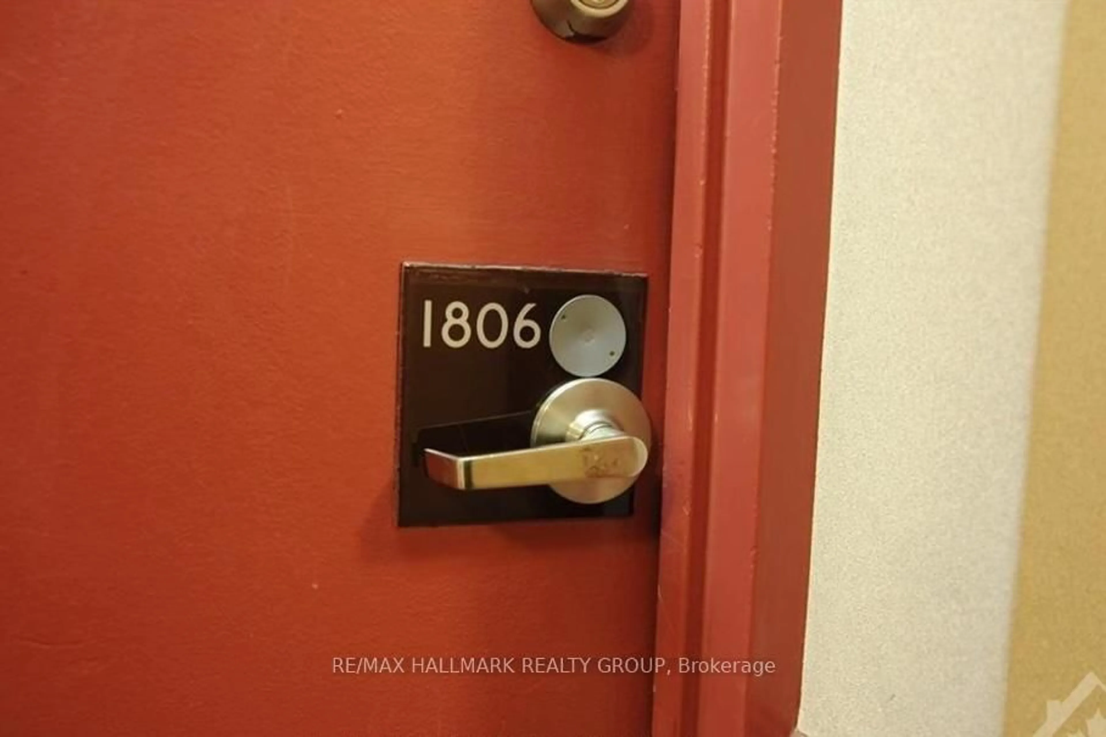 Unknown for 1380 Prince Of Wales Dr #1806, Ottawa Ontario K2C 3N5