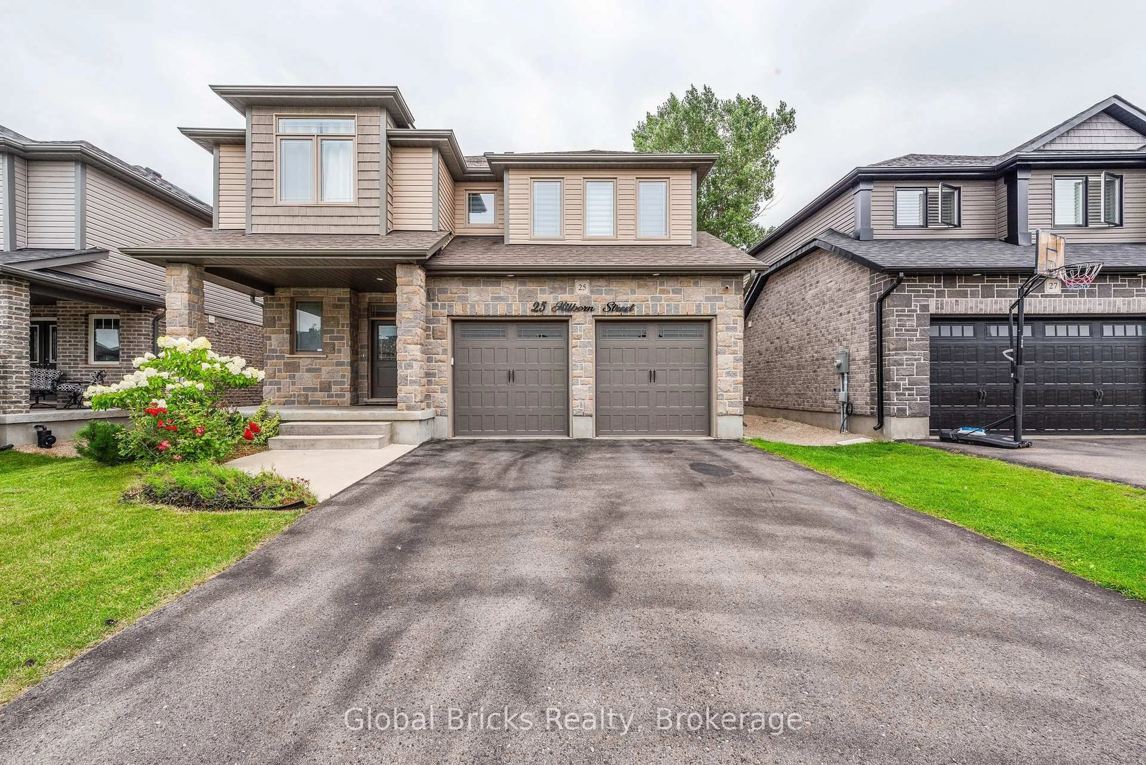 Home with brick exterior material, street for 25 Hilborn St, East Luther Grand Valley Ontario L9W 6V1