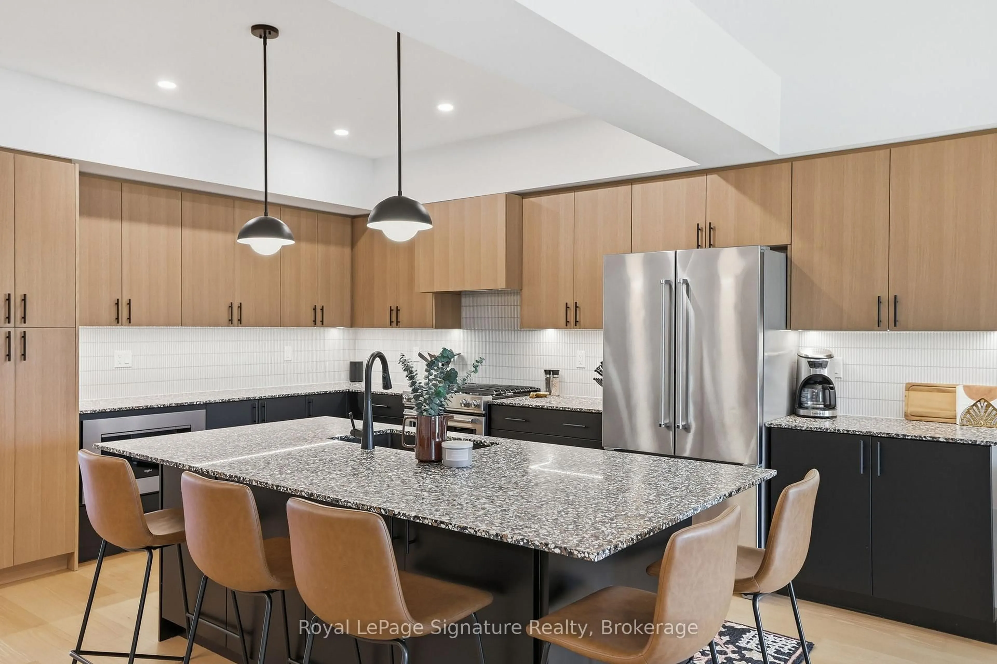 Contemporary kitchen, ceramic/tile floor for 172 Equality Dr, Meaford Ontario N4L 0B4
