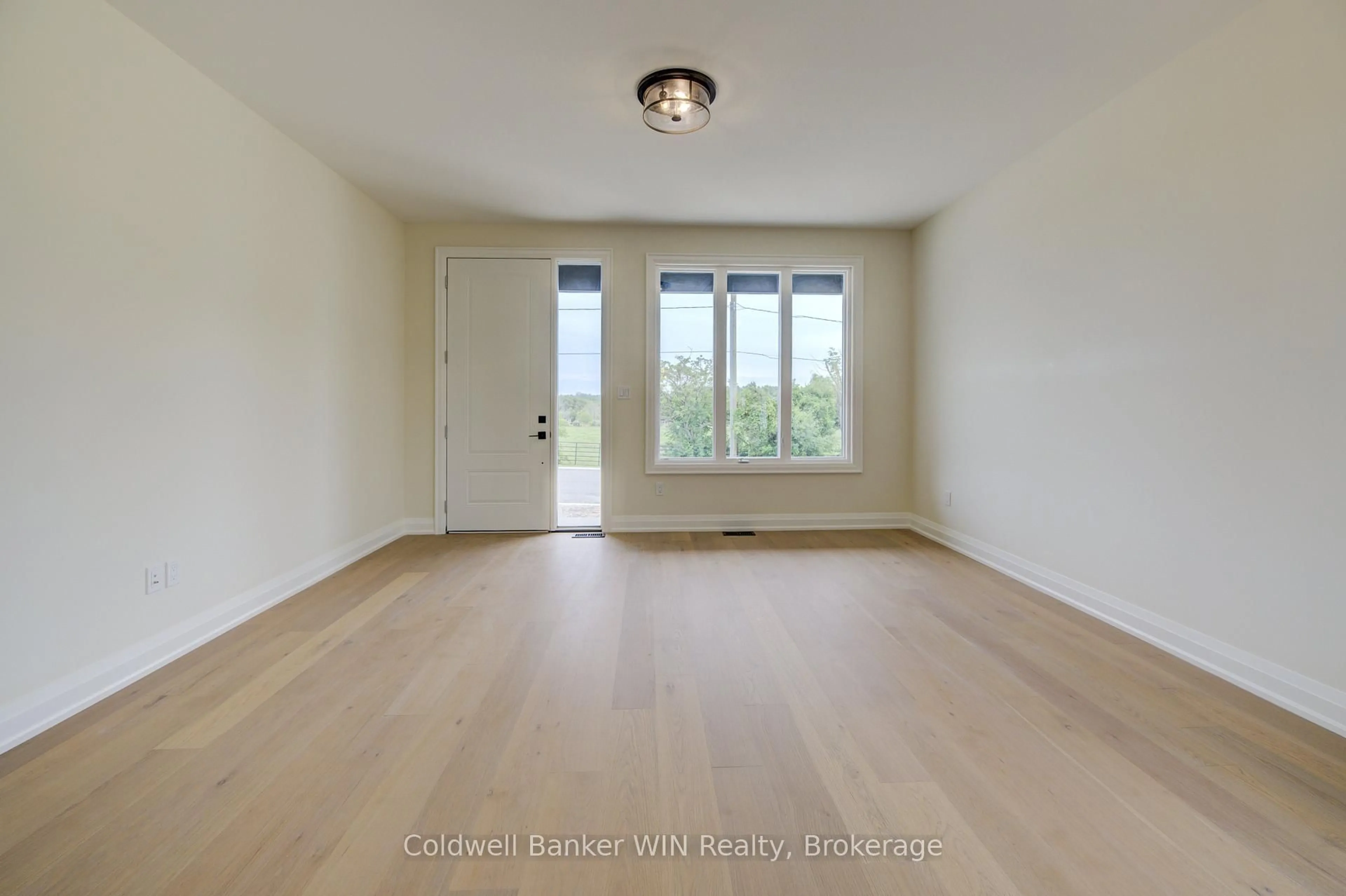 A pic of a room for 647 Martin St, Wellington North Ontario N0G 2L3