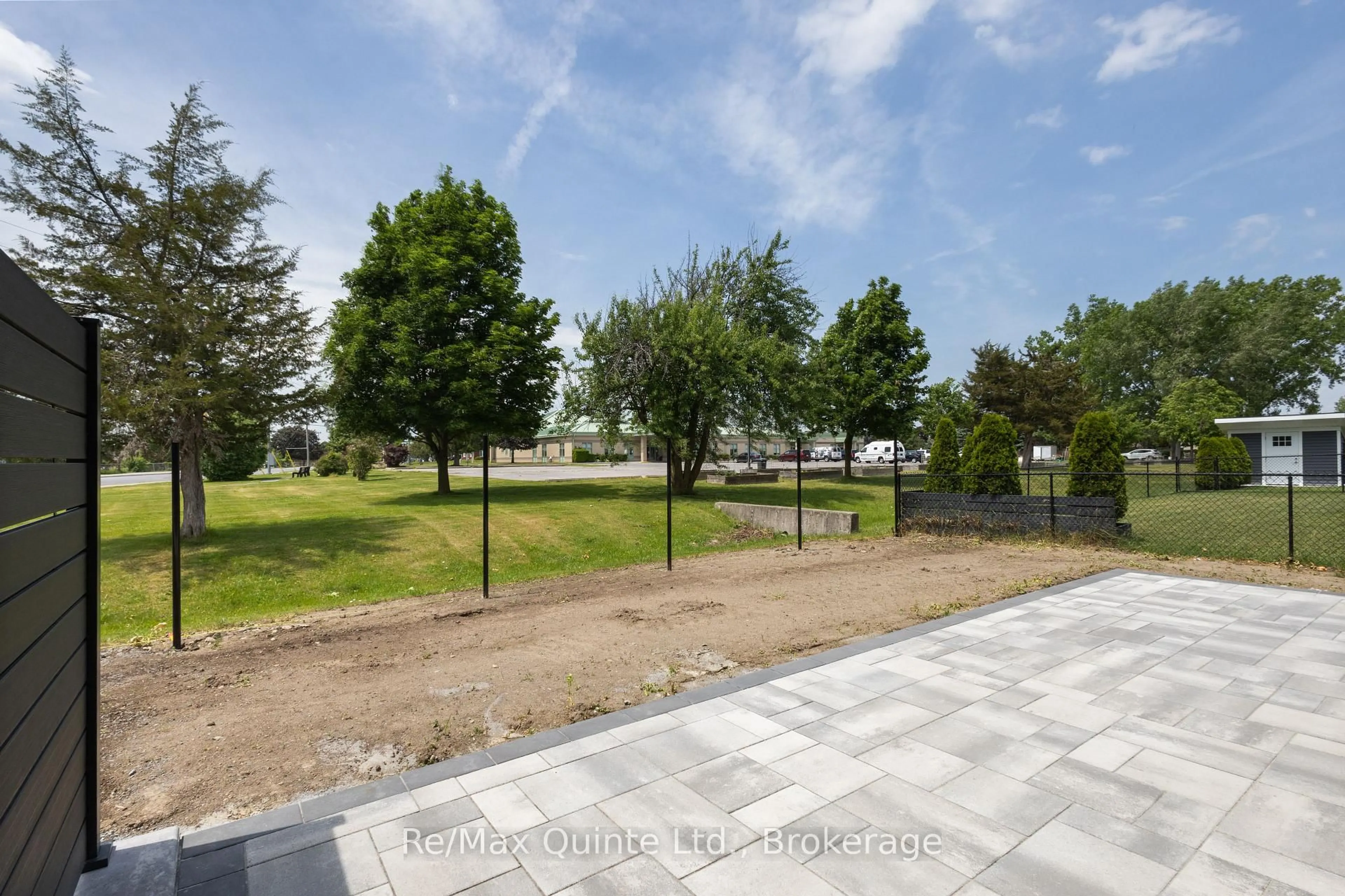 Unknown for 12 Stinson Ave, Belleville Ontario K8P 5N9