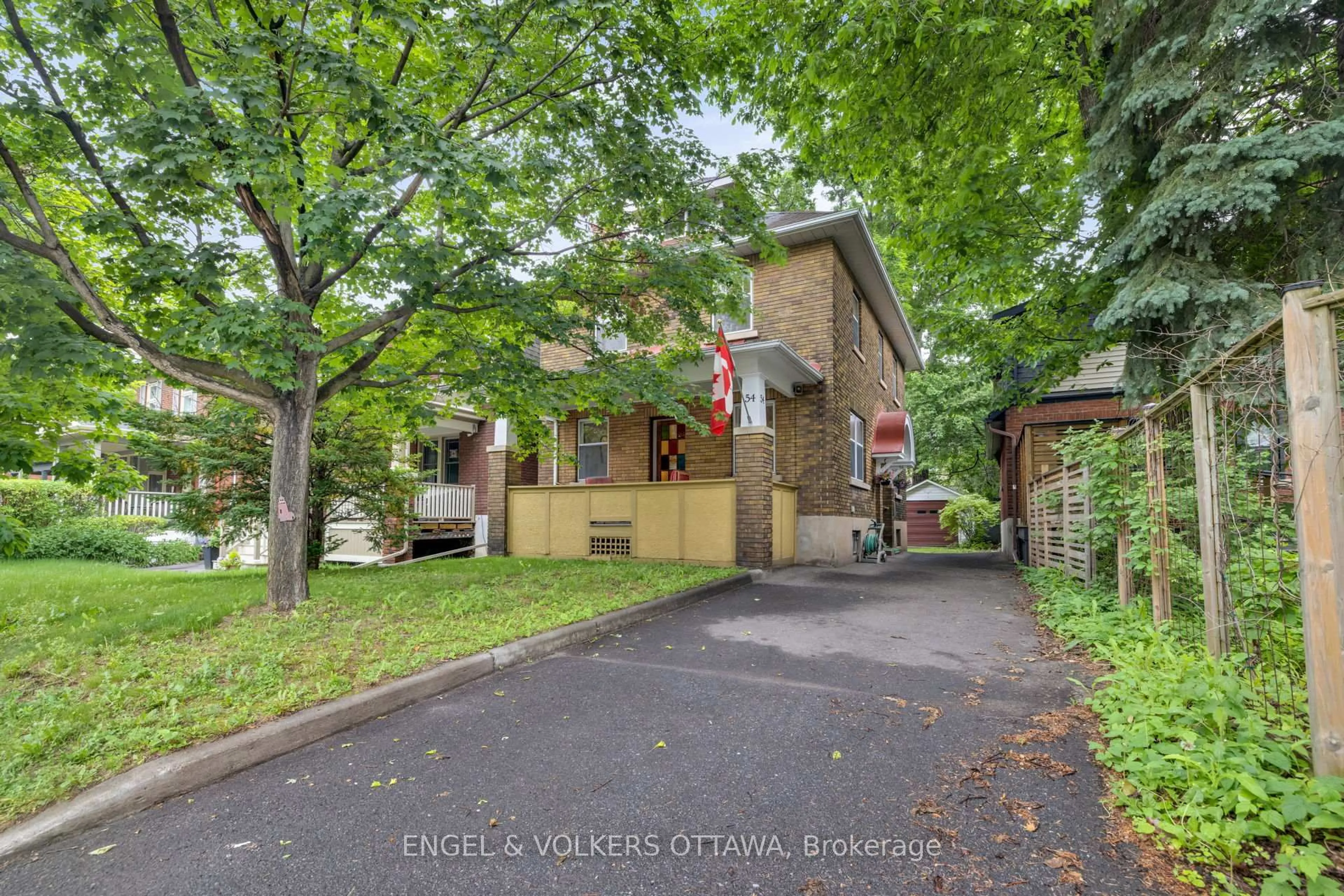 Unknown for 54 Glendale Ave, Ottawa Ontario K1S 1W4