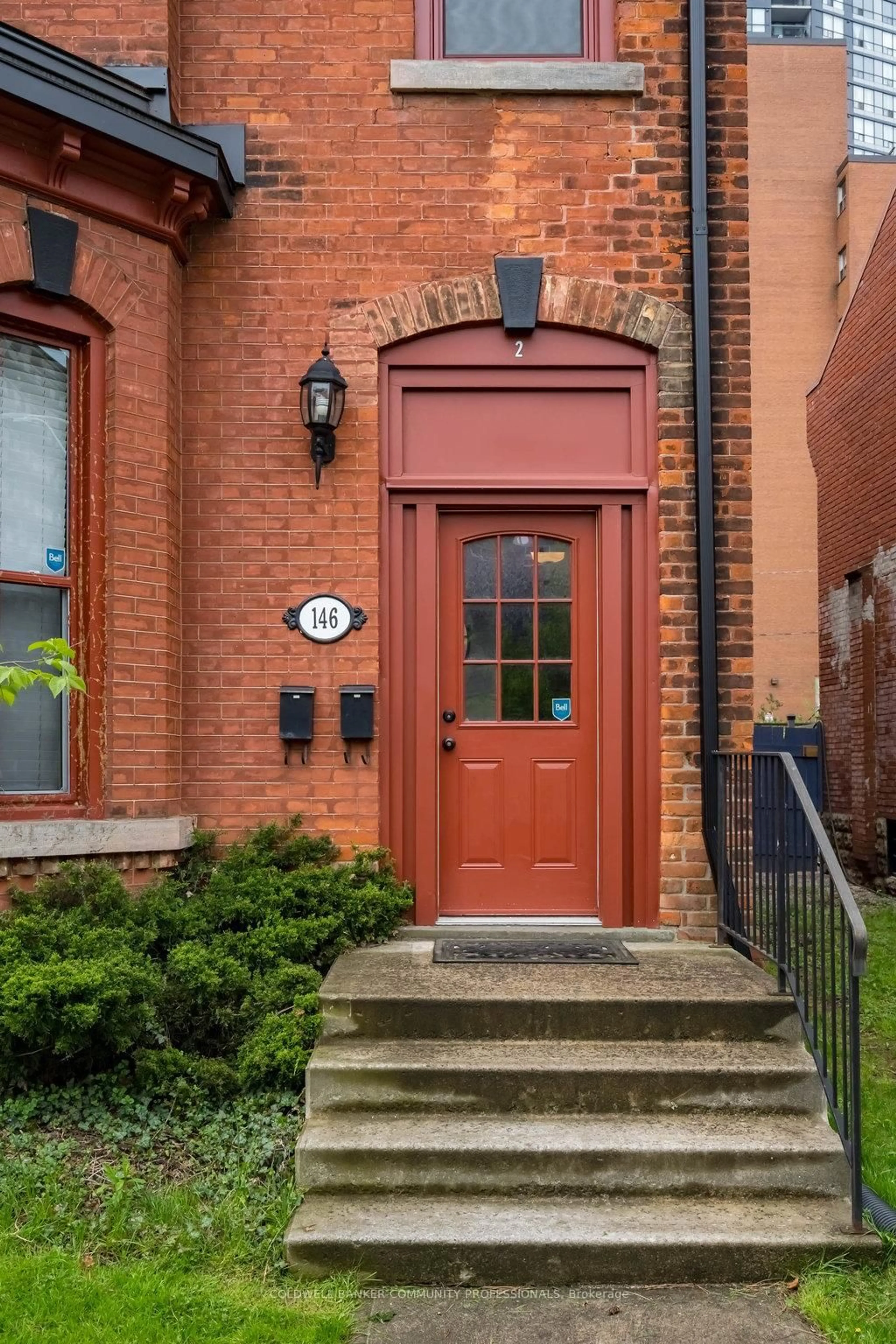 Unknown for 146 Forest Ave, Hamilton Ontario L8N 1X5