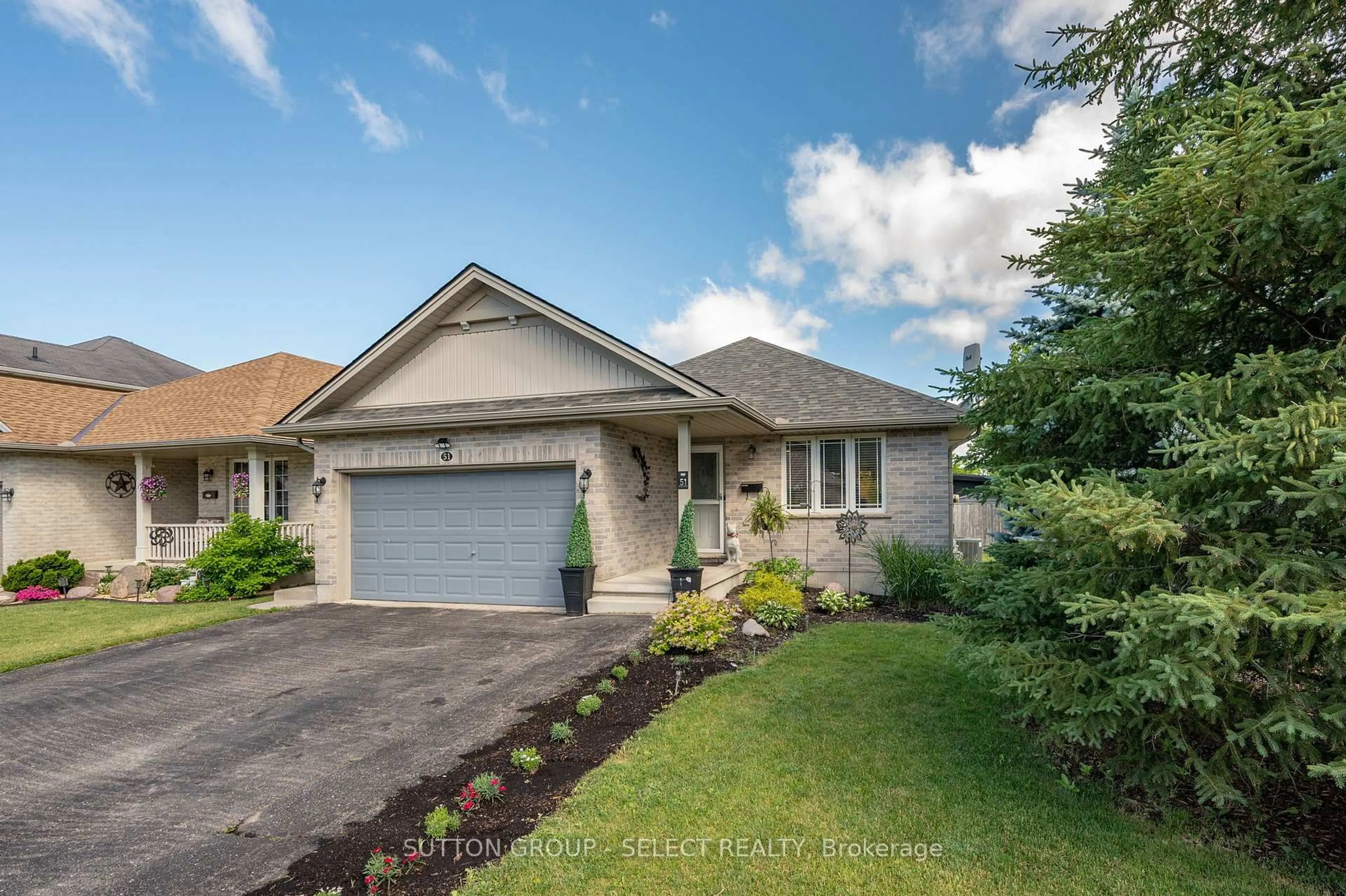 Unknown for 51 Greenway Blvd, St. Thomas Ontario N5P 4P8