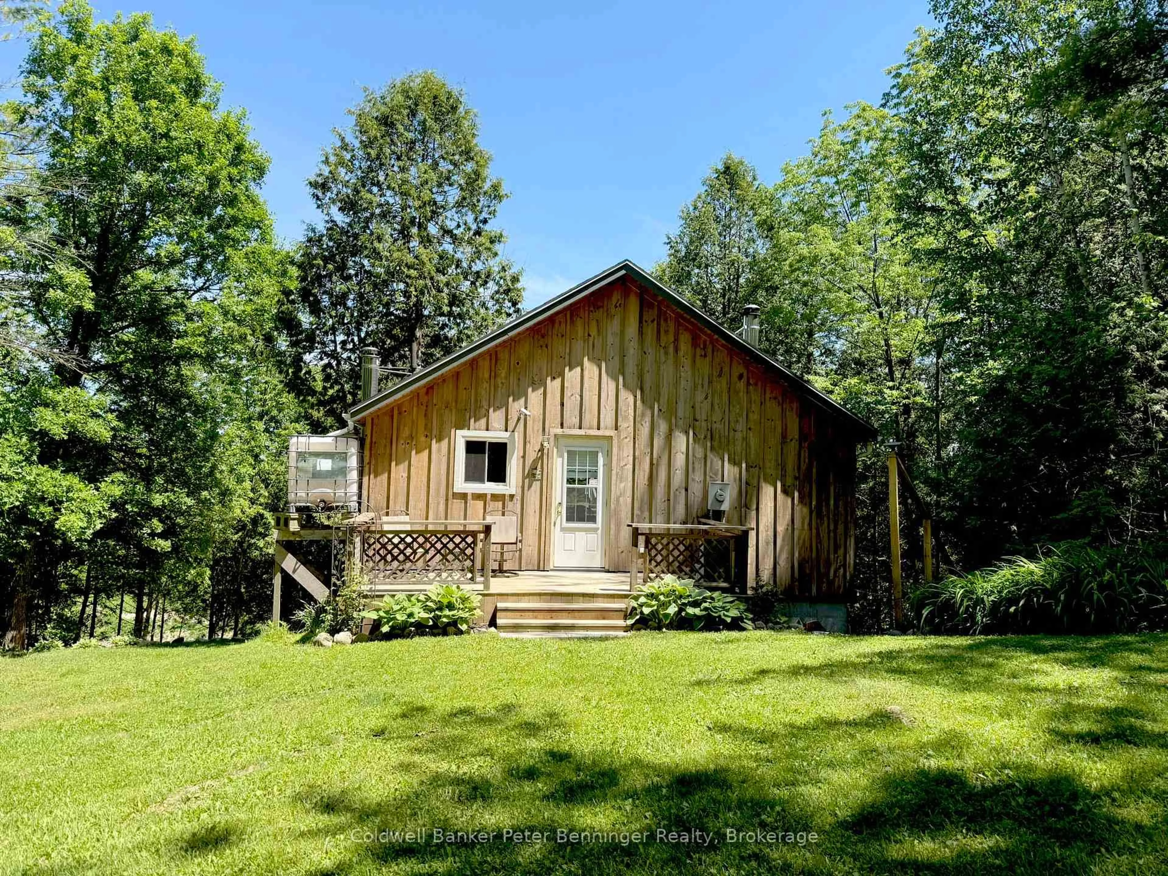Shed for 300 Canrobert St, Arran-Elderslie Ontario N0G 2N0