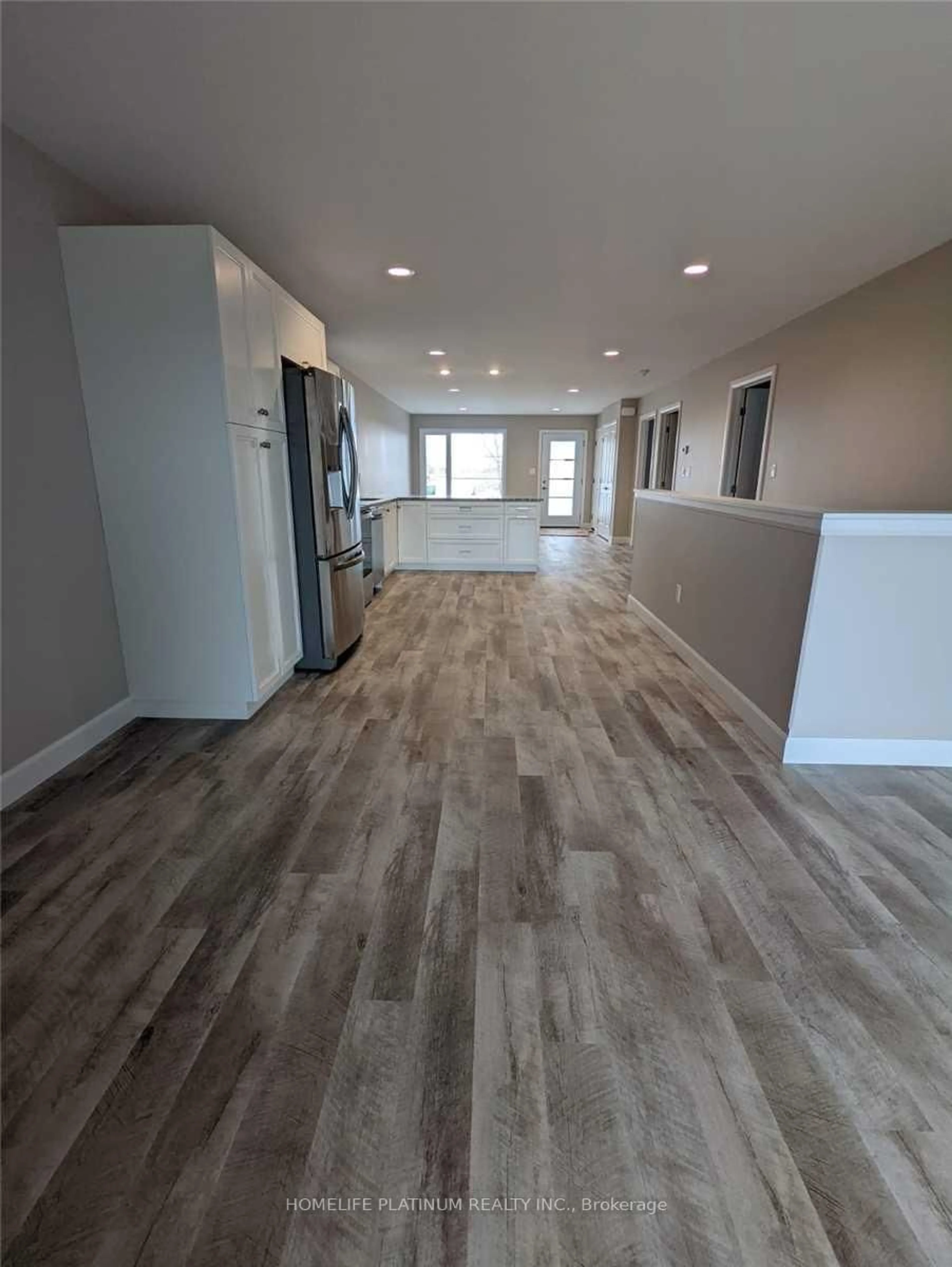 A pic of a room for 143 Howard Rd, Chatham-Kent Ontario N7M 5J6