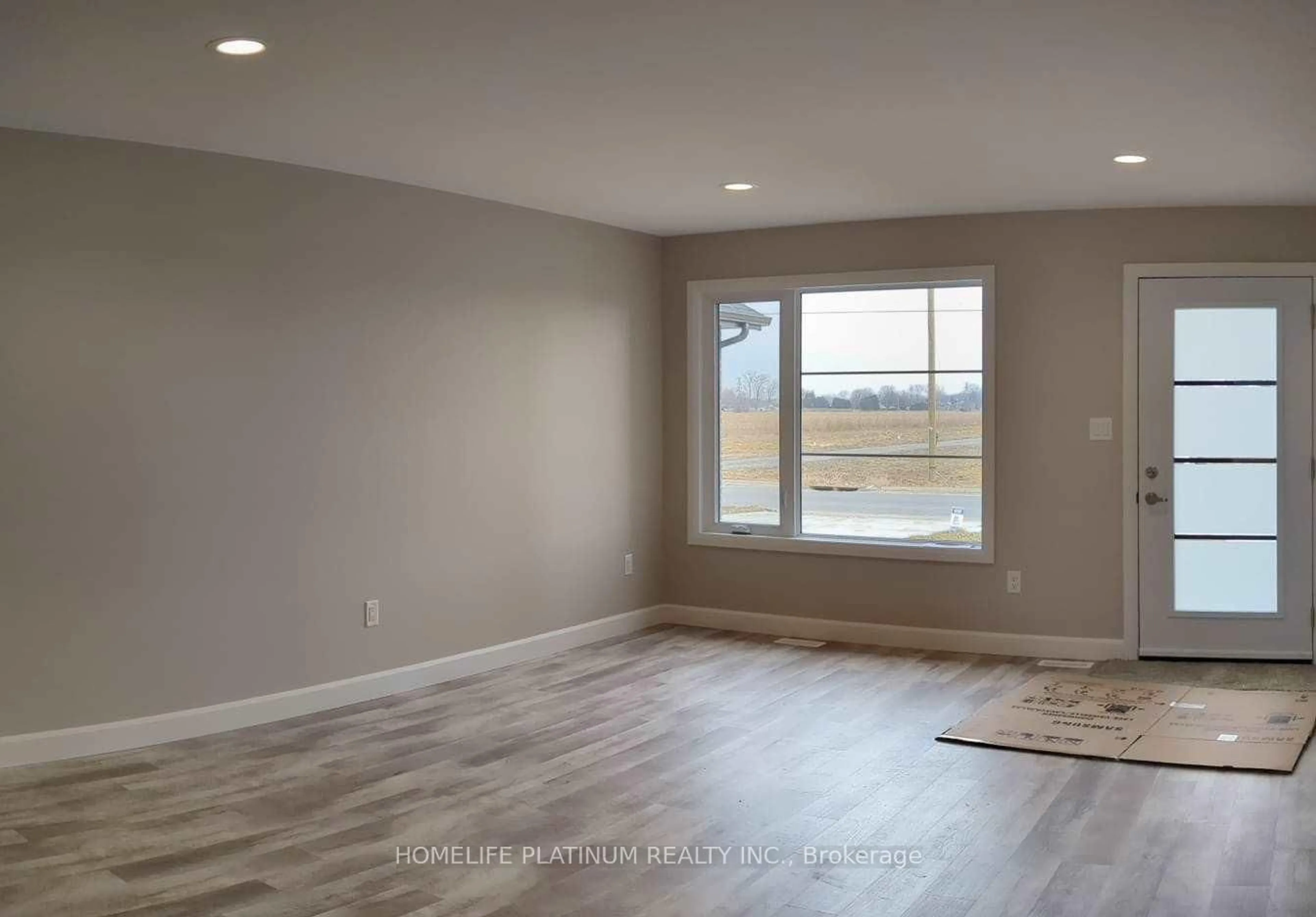 A pic of a room for 143 Howard Rd, Chatham-Kent Ontario N7M 5J6