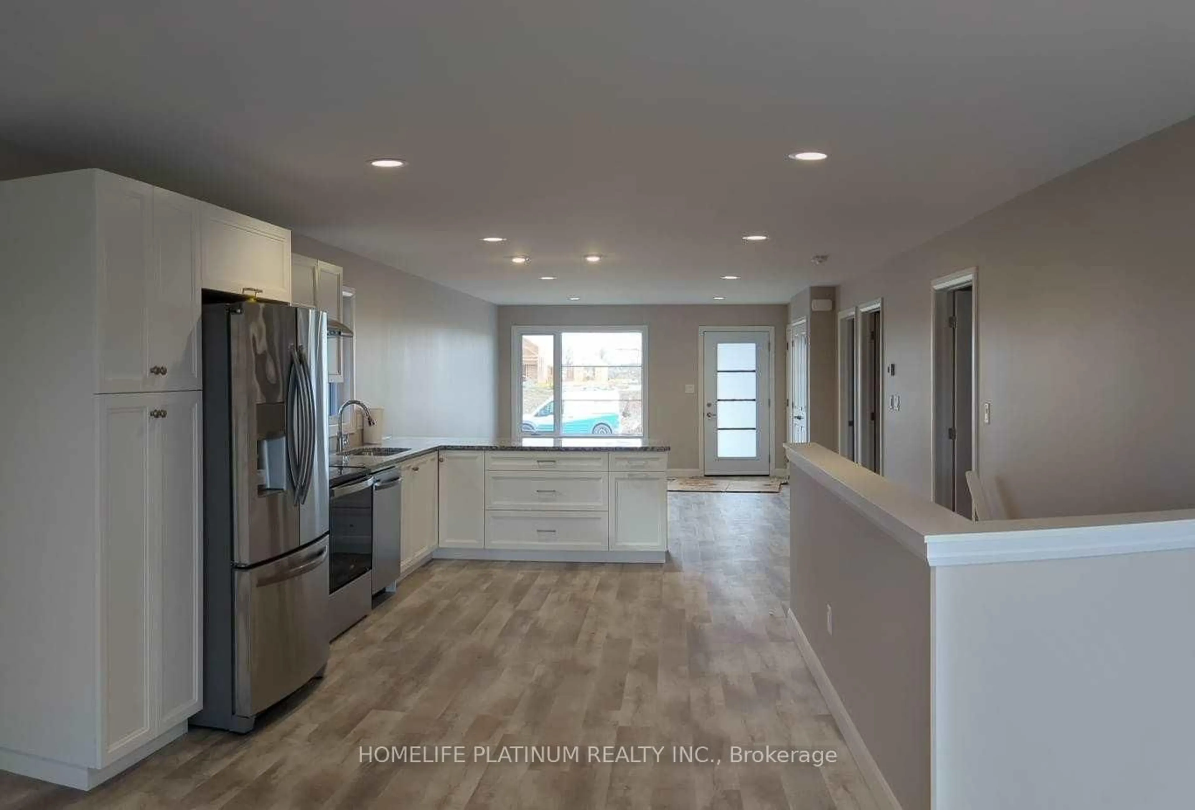 Open concept kitchen, unknown for 143 Howard Rd, Chatham-Kent Ontario N7M 5J6