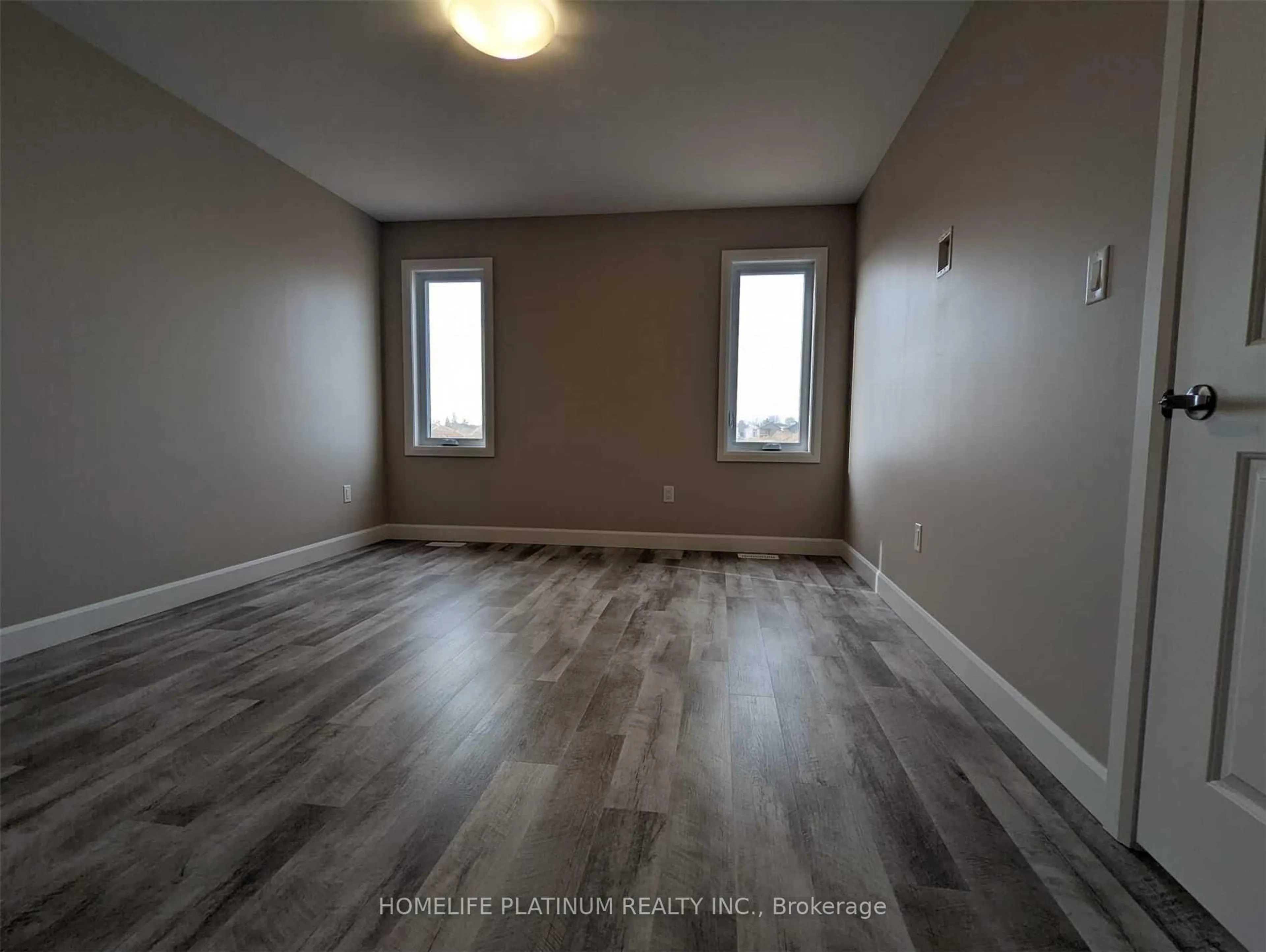 A pic of a room for 143 Howard Rd, Chatham-Kent Ontario N7M 5J6