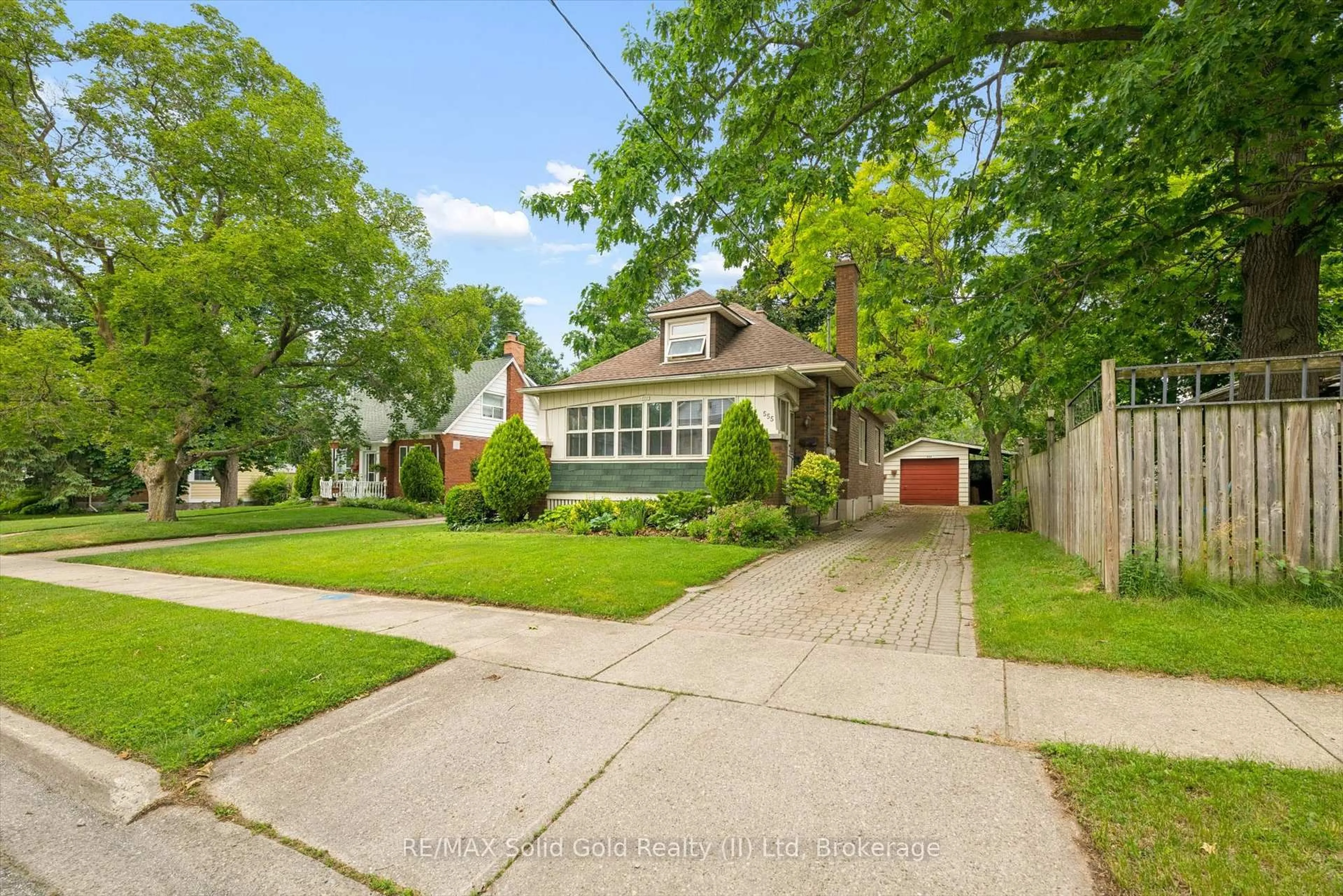 Unknown for 555 Hamilton St, Cambridge Ontario N3H 3E1