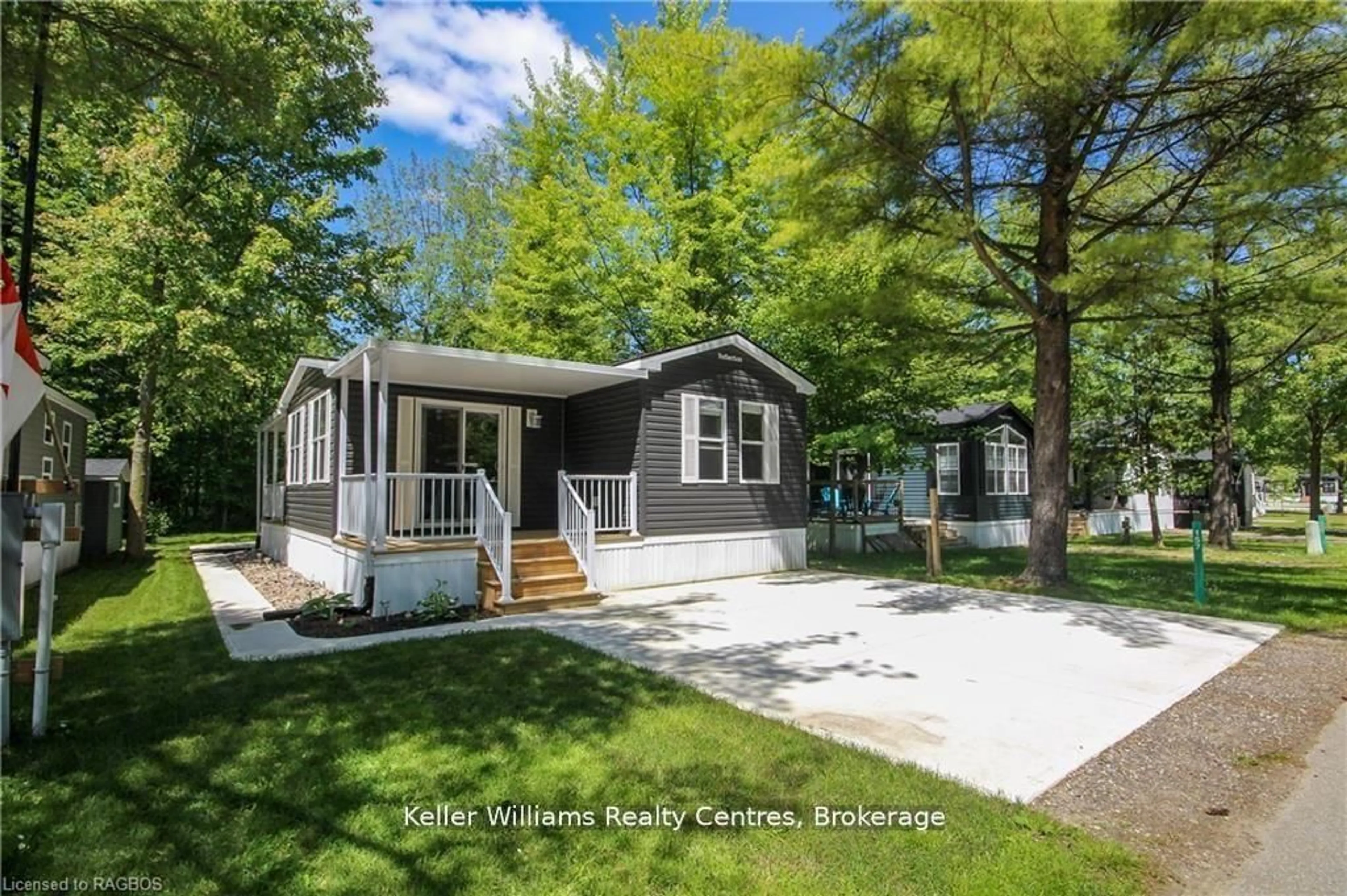 Home with vinyl exterior material, street for 13 Southline Ave #157, Huron-Kinloss Ontario N2Z 2X5