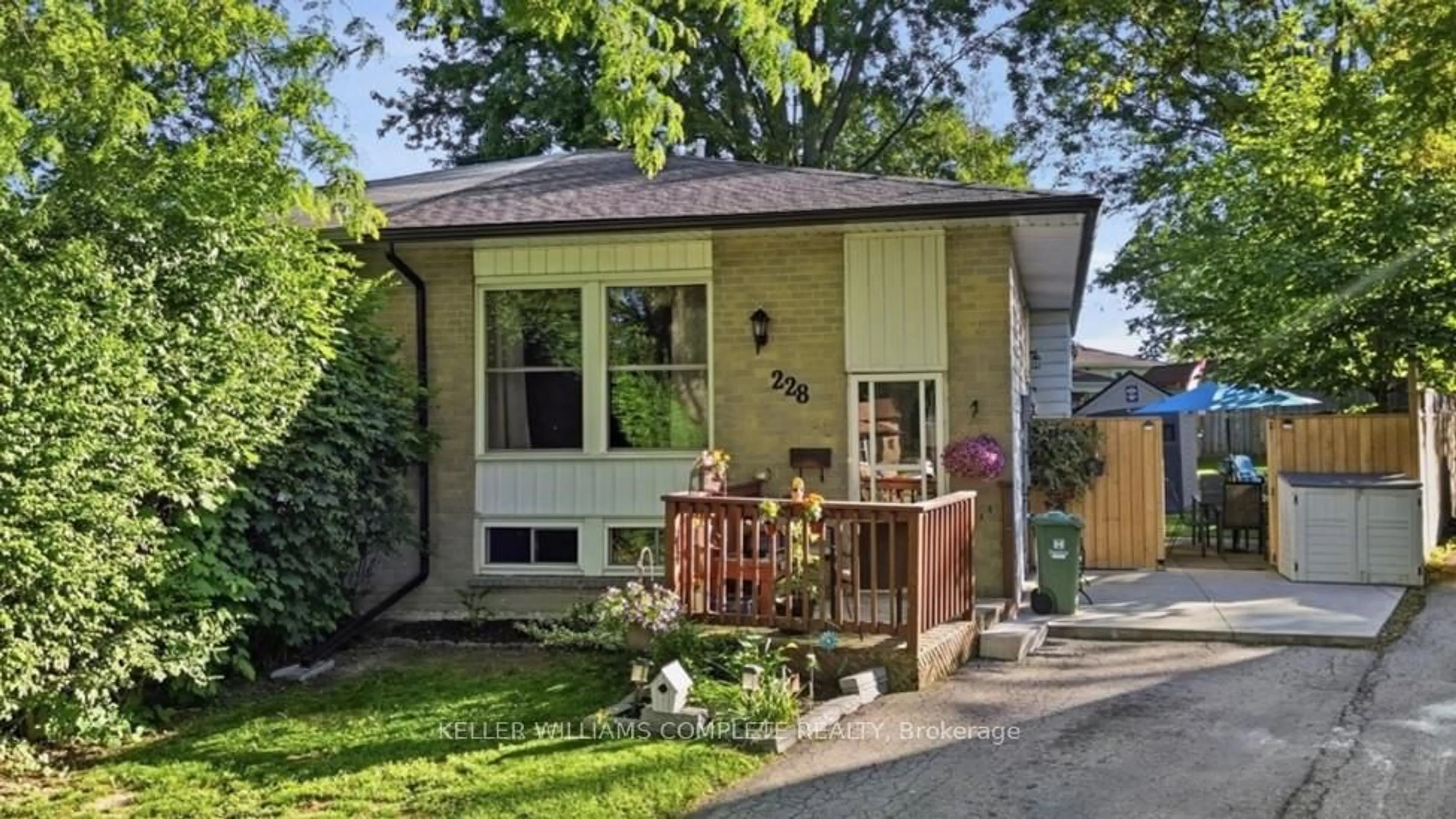 Home with brick exterior material, street for 228 Golden Orchard Dr, Hamilton Ontario L9C 6J7