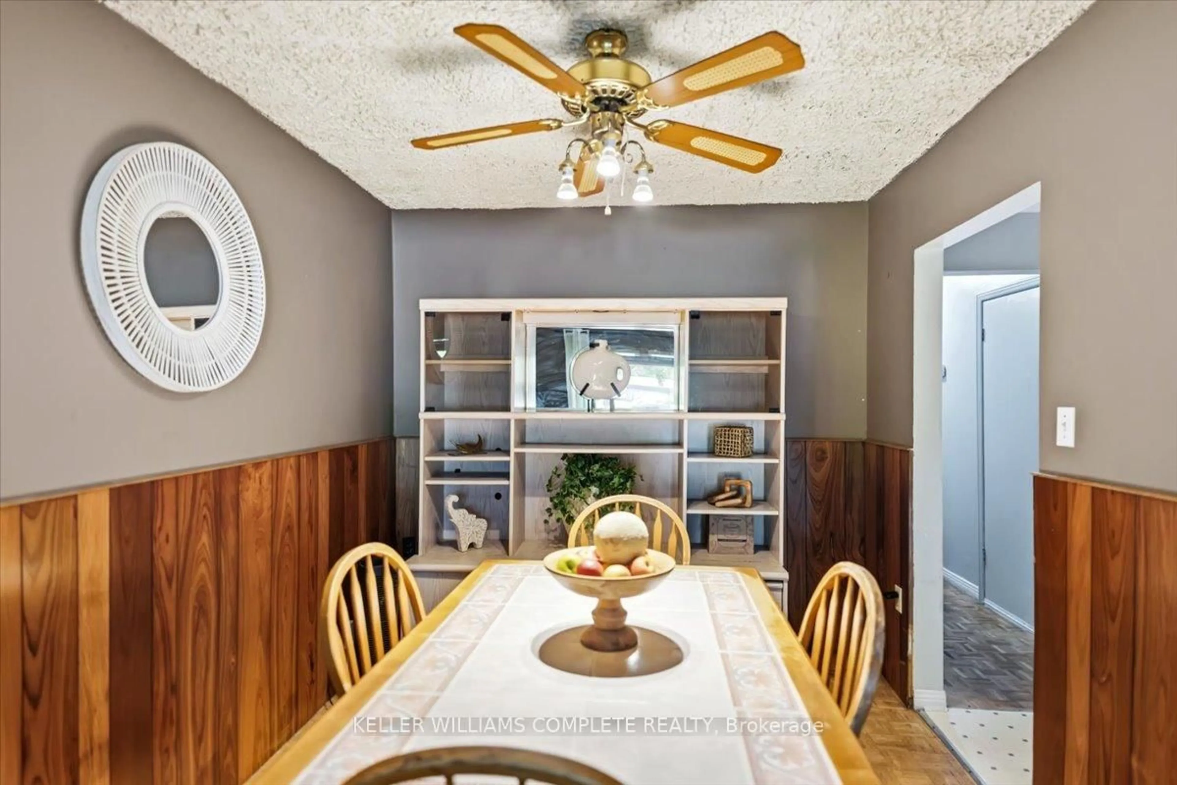 Dining room, unknown for 228 Golden Orchard Dr, Hamilton Ontario L9C 6J7