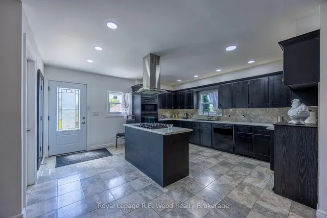 82 Gilbert Rd, Norfolk 3