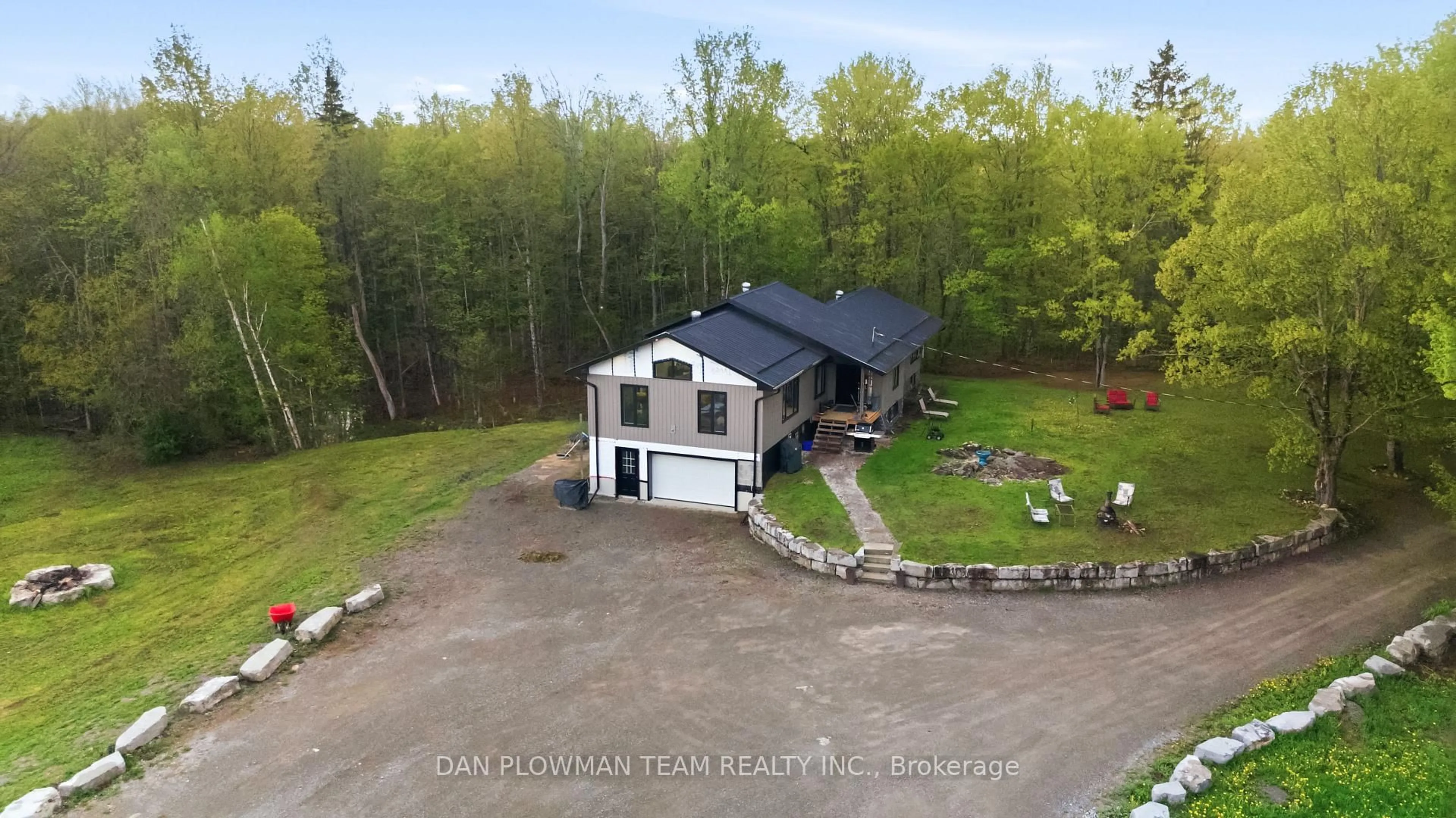 A pic from outside/outdoor area/front of a property/back of a property/a pic from drone, mountain view for 377 Balmer Rd, North Kawartha Ontario K0L 1A0