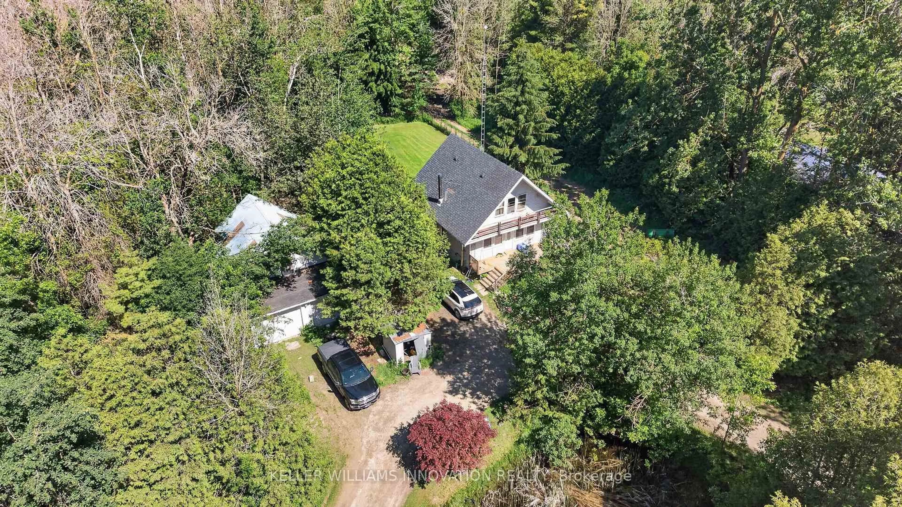 A pic from outside/outdoor area/front of a property/back of a property/a pic from drone, unknown for 7858 Sideroad 21, Centre Wellington Ontario N0G 1A0
