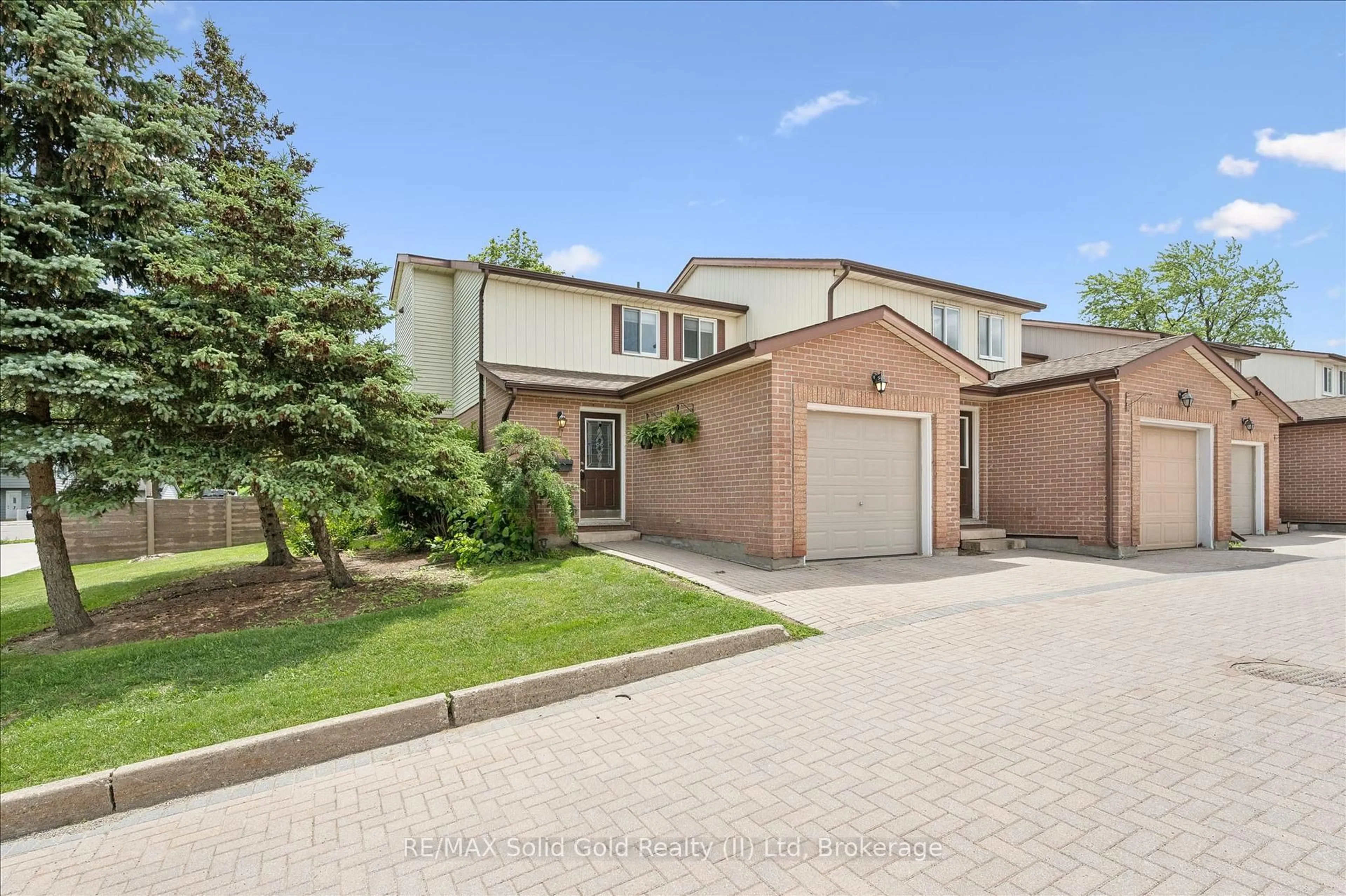 Unknown for 25 VALLEYVIEW Rd #1, Kitchener Ontario N2E 1L5