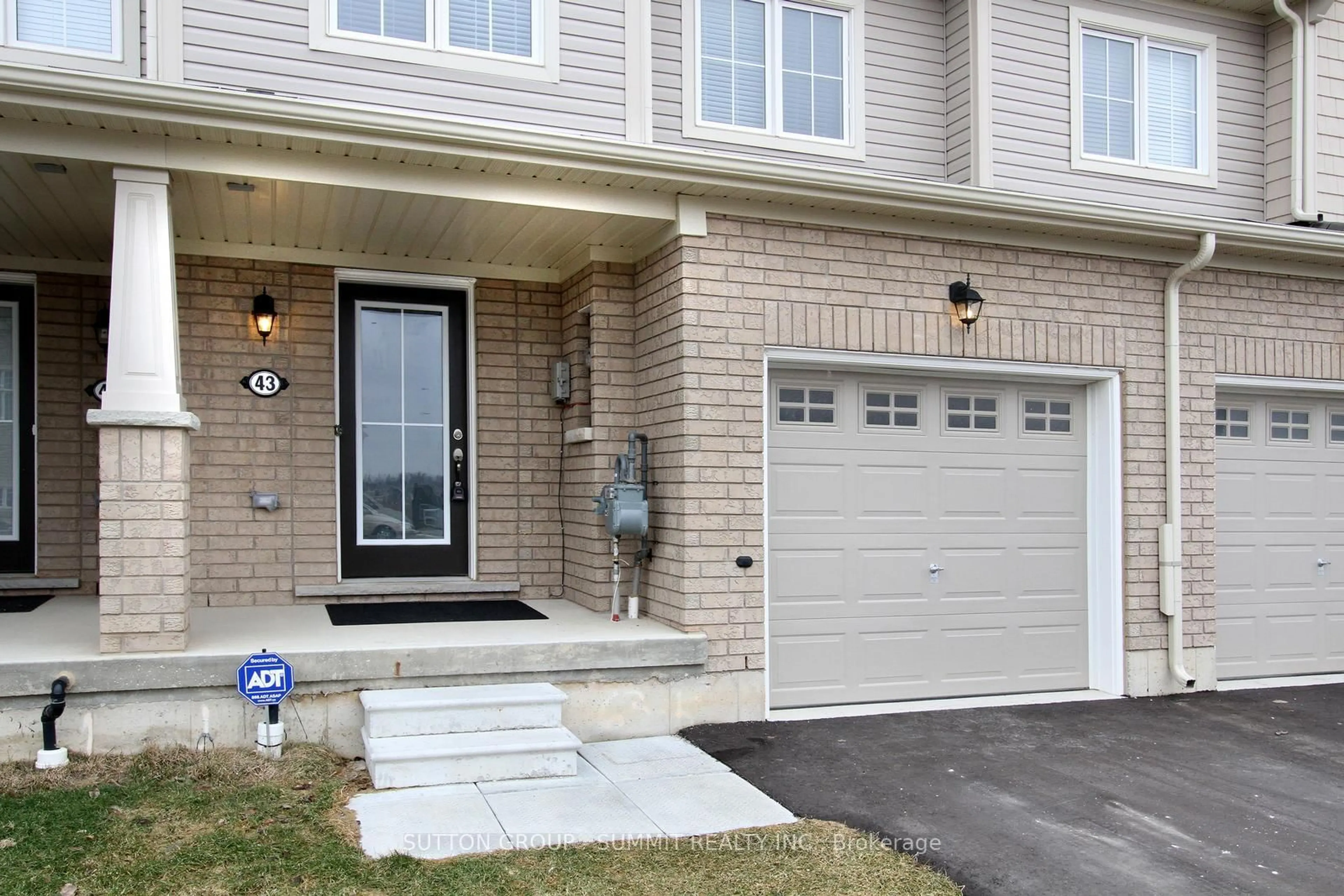 Unknown for 43 Longboat Ru, Brantford Ontario N3T 0P3