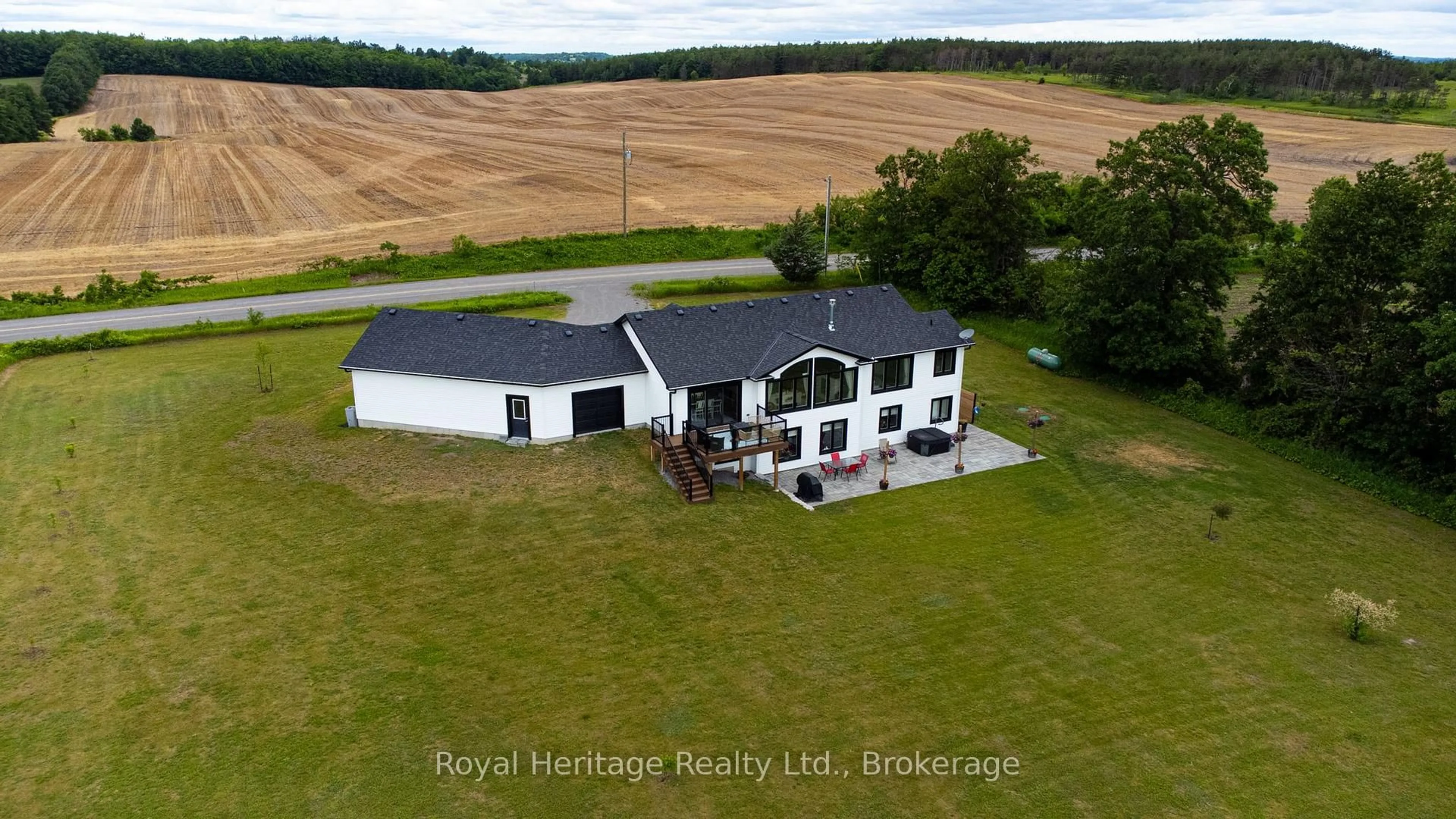 A pic from outside/outdoor area/front of a property/back of a property/a pic from drone, building for 12437 2nd Line Rd, Alnwick/Haldimand Ontario K0K 2X0