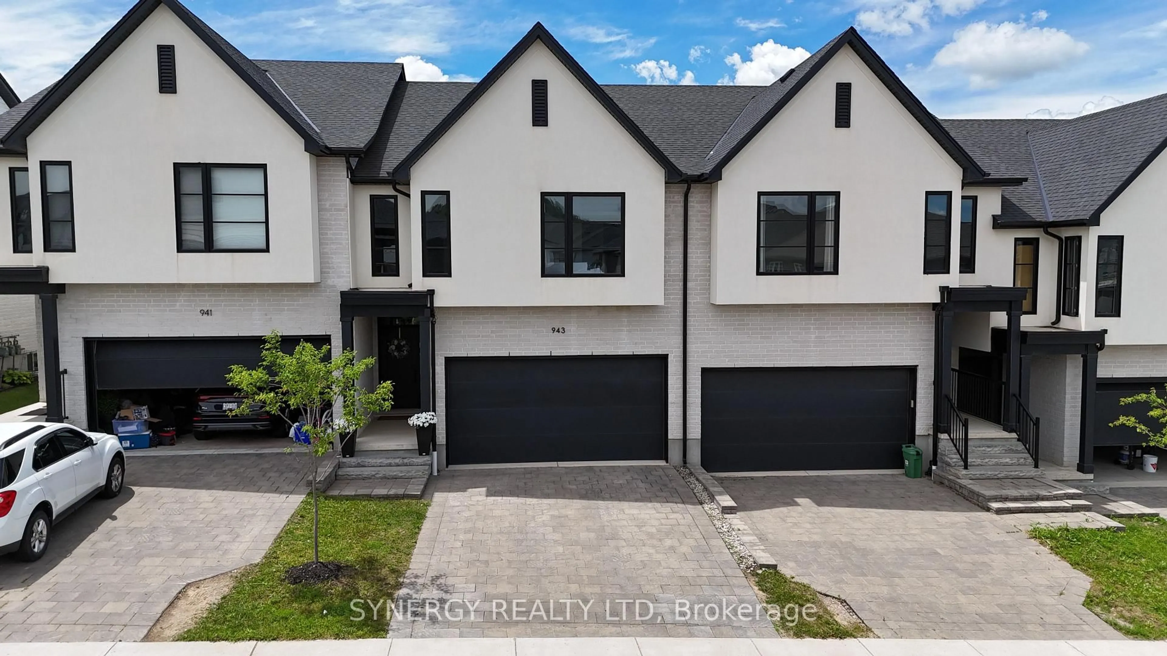 Home with brick exterior material, street for 943 Upperpoint Ave, London South Ontario N6K 0L1